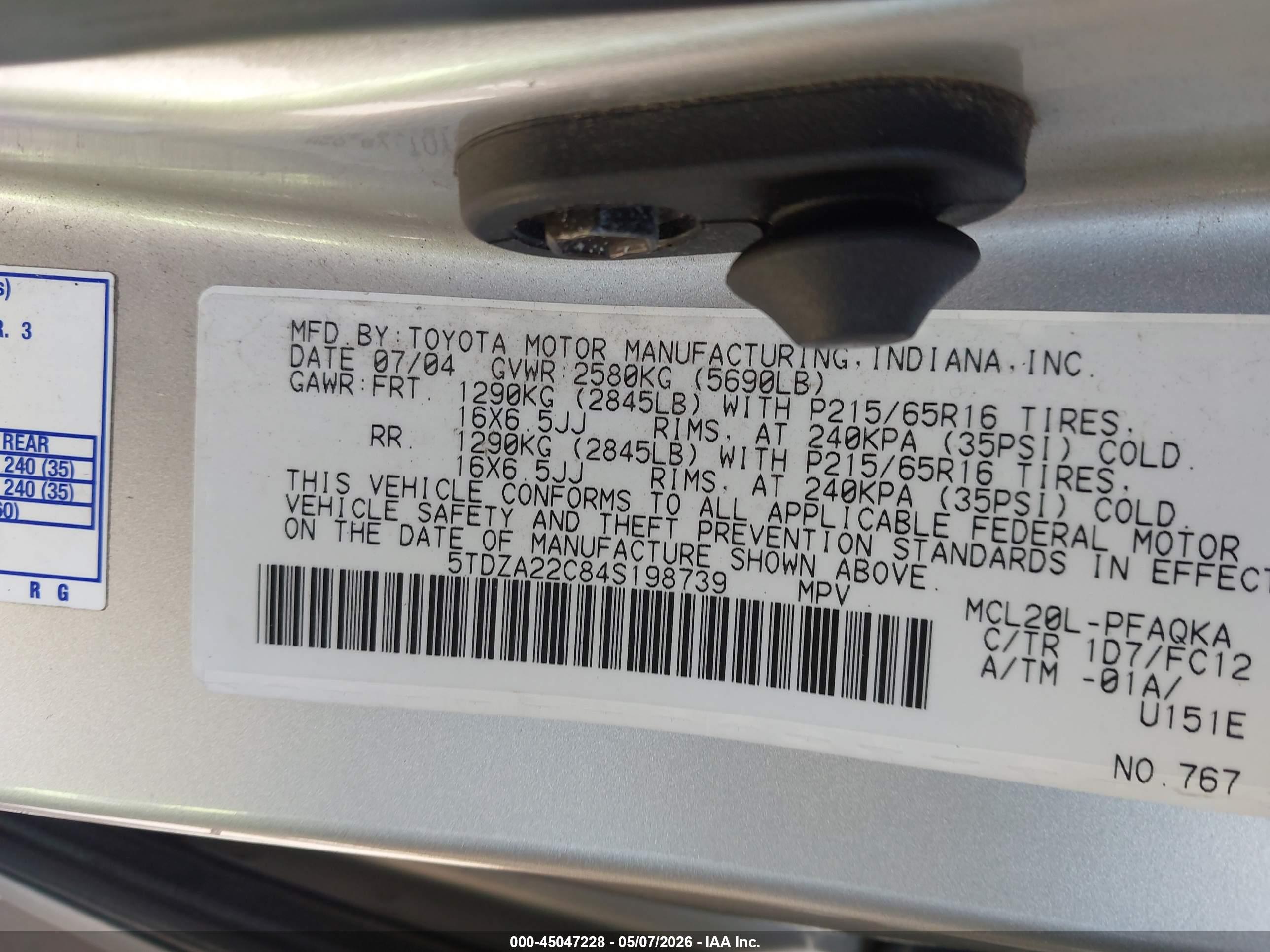 TOYOTA SIENNA image 9