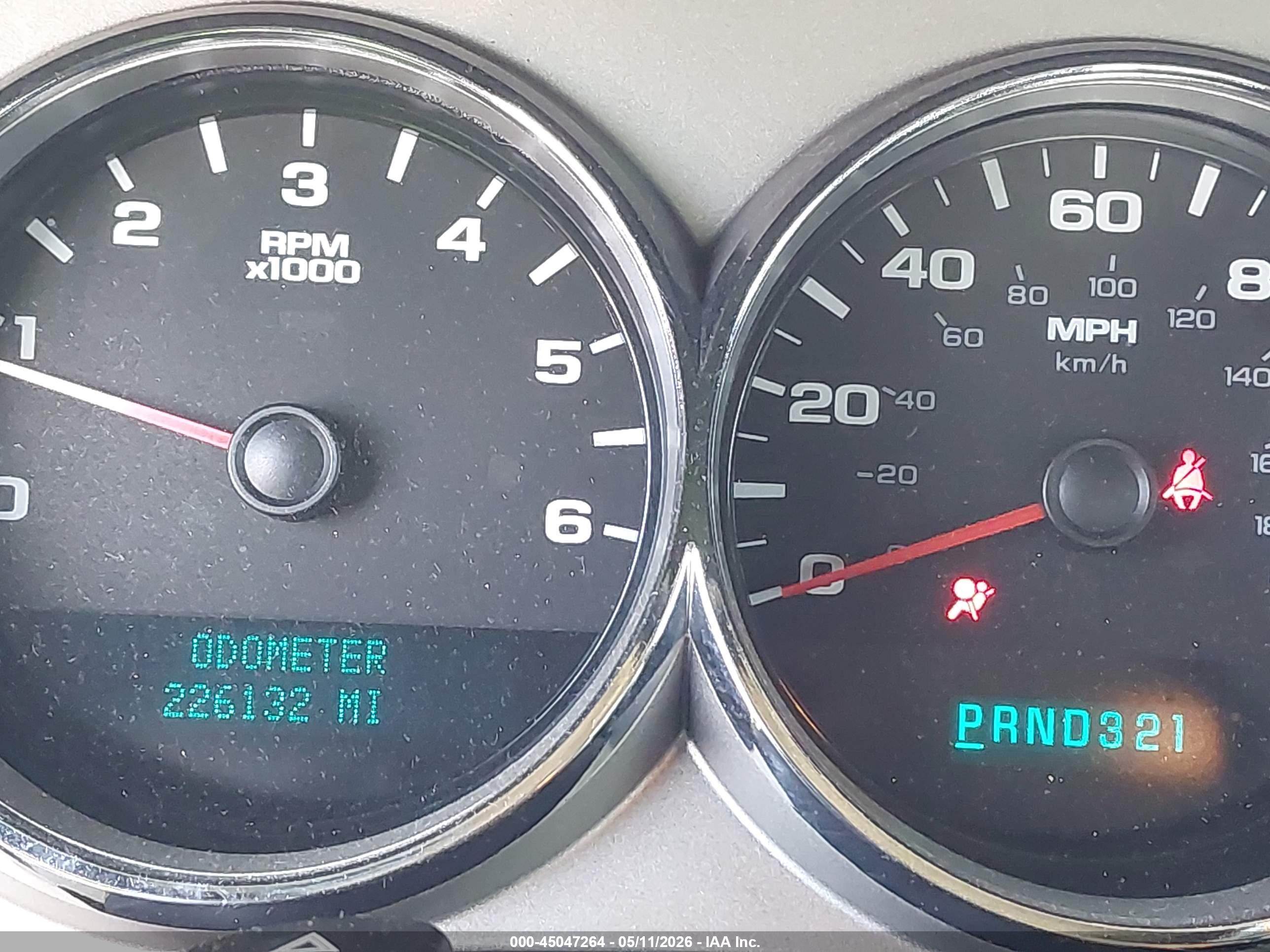 CHEVROLET SILVERADO image 7
