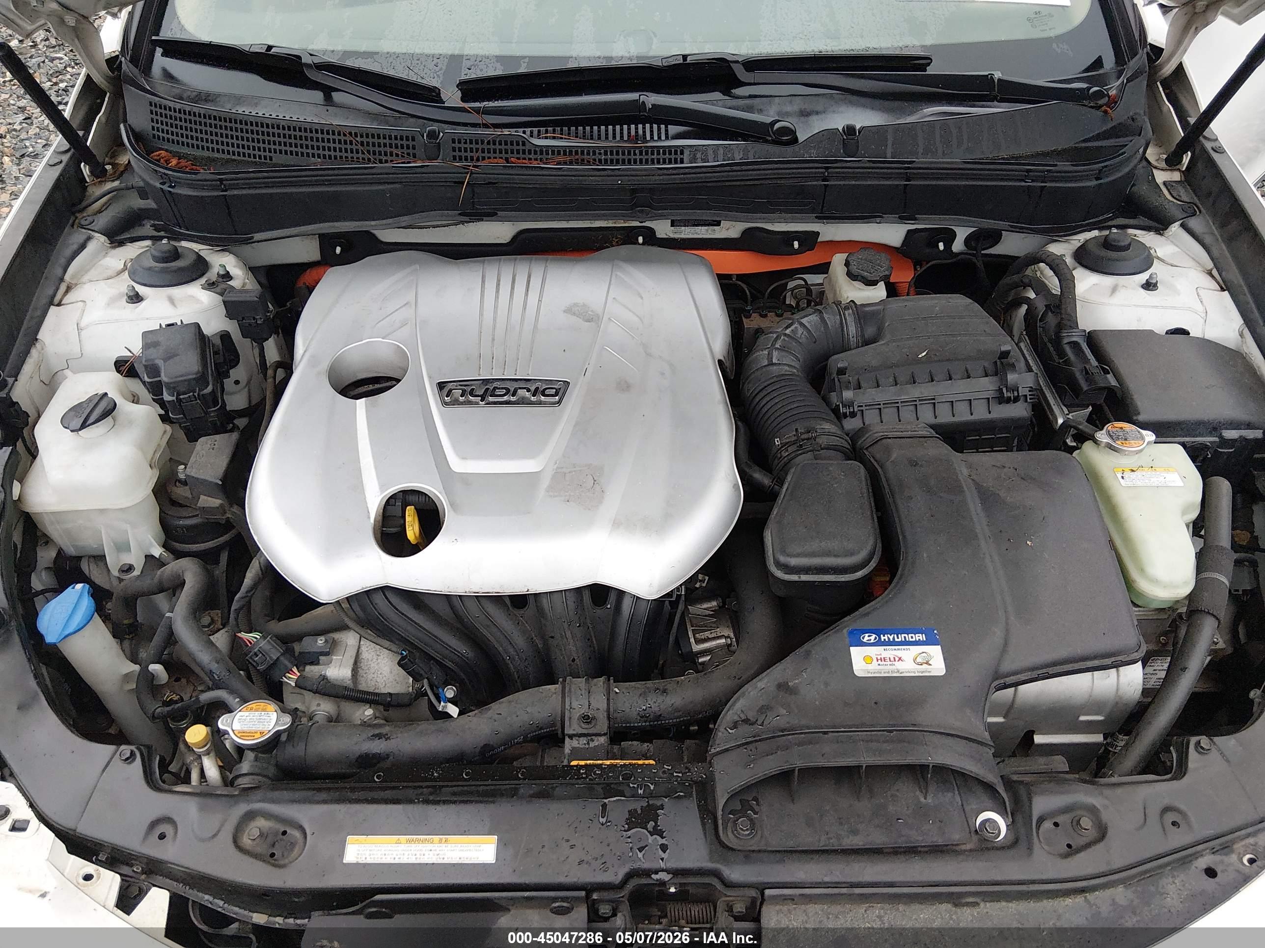 HYUNDAI SONATA image 10