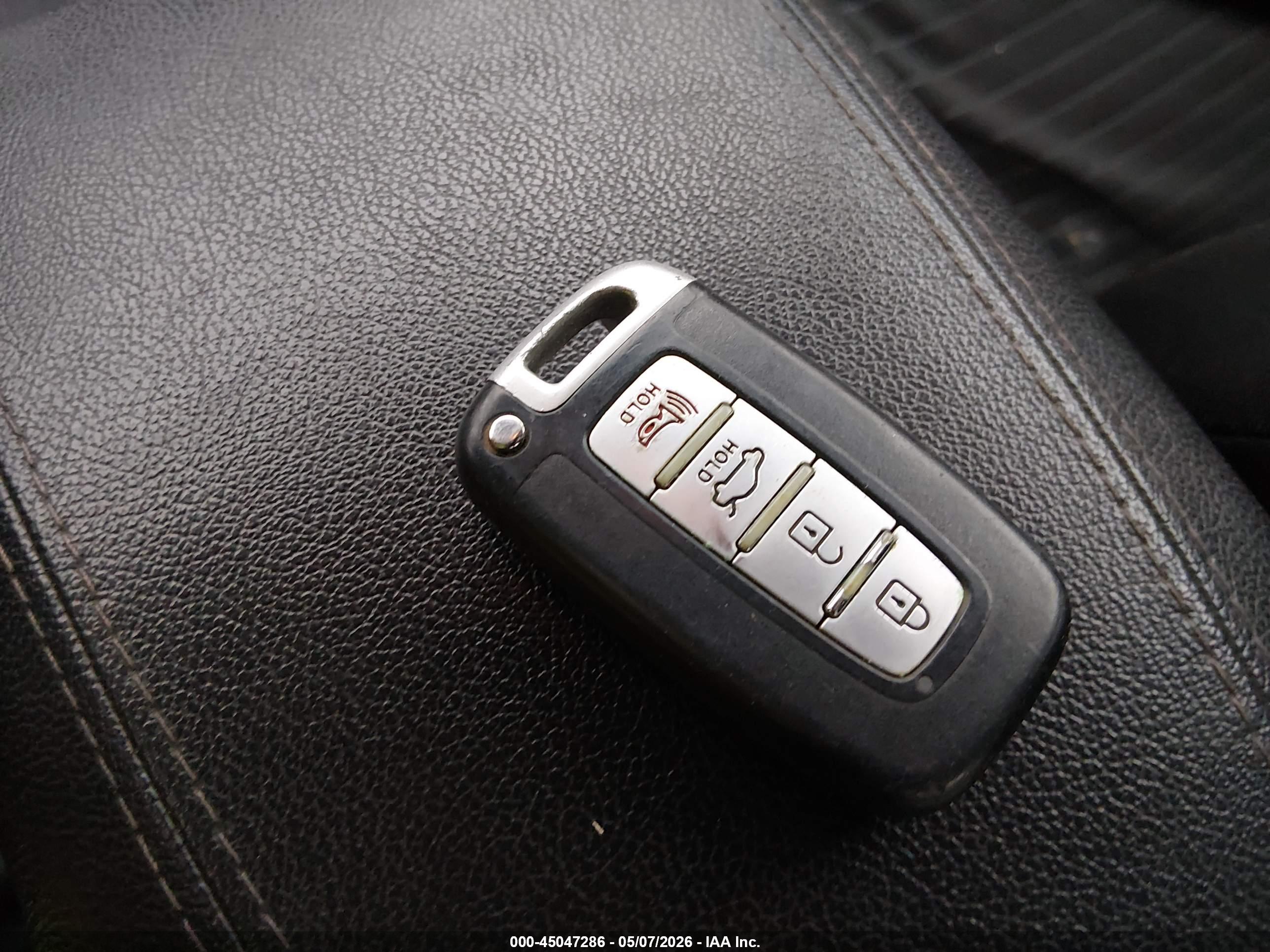 HYUNDAI SONATA image 11