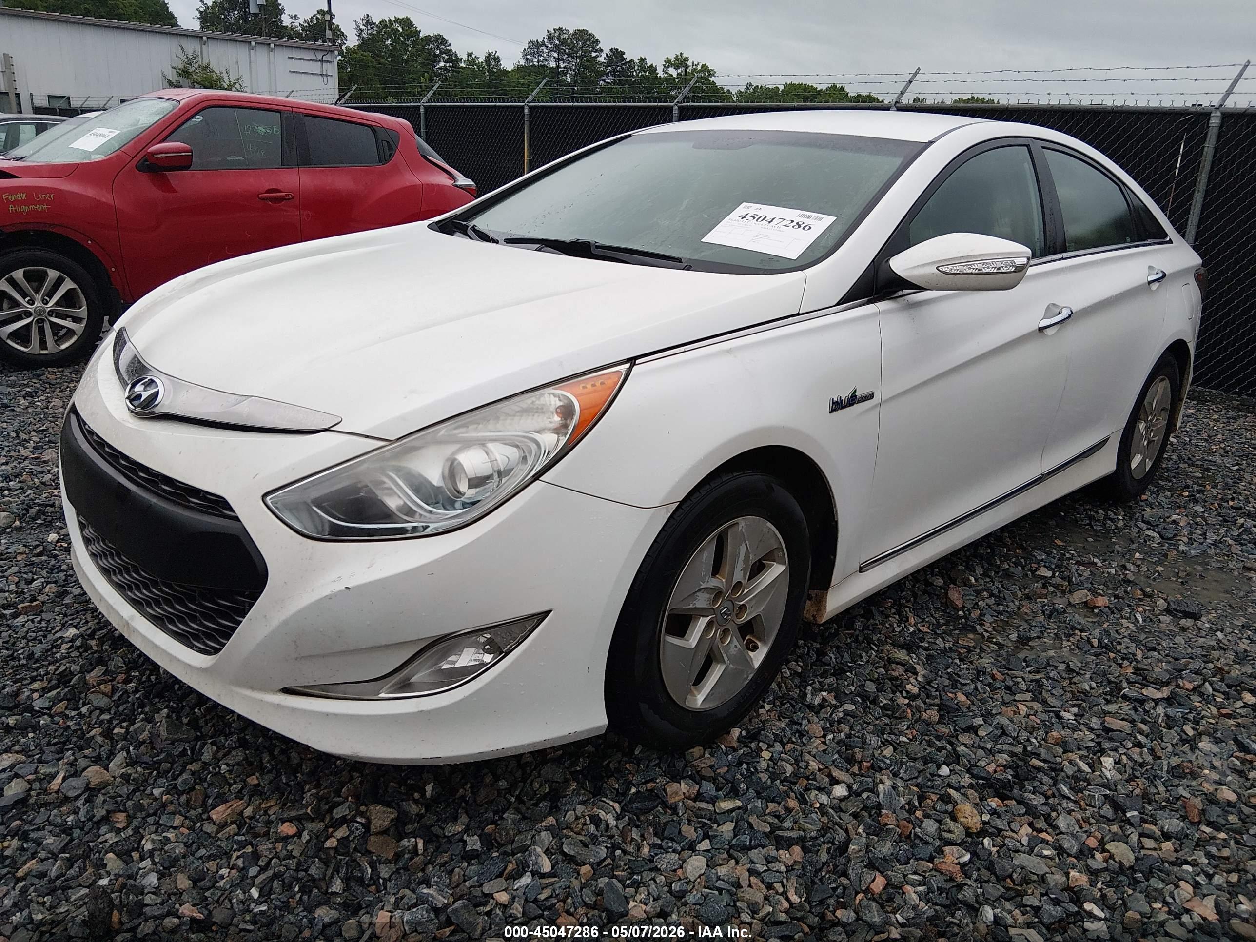 HYUNDAI SONATA image 2