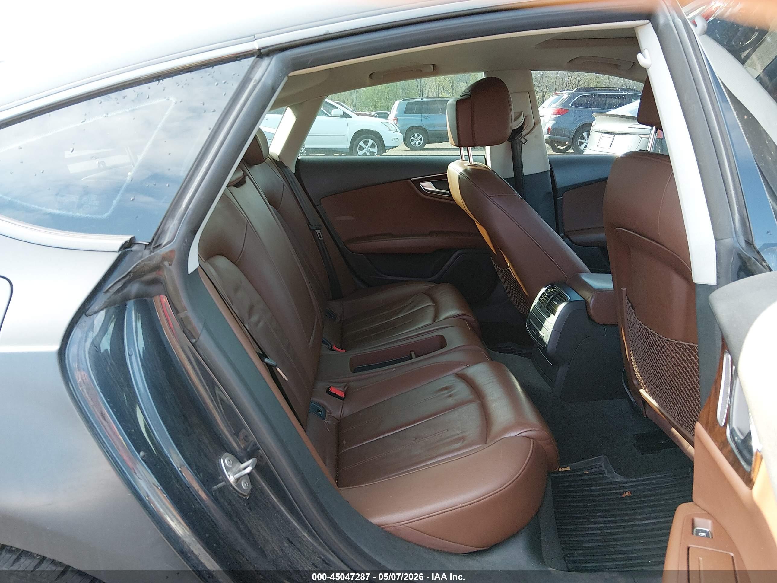 AUDI A7 image 8