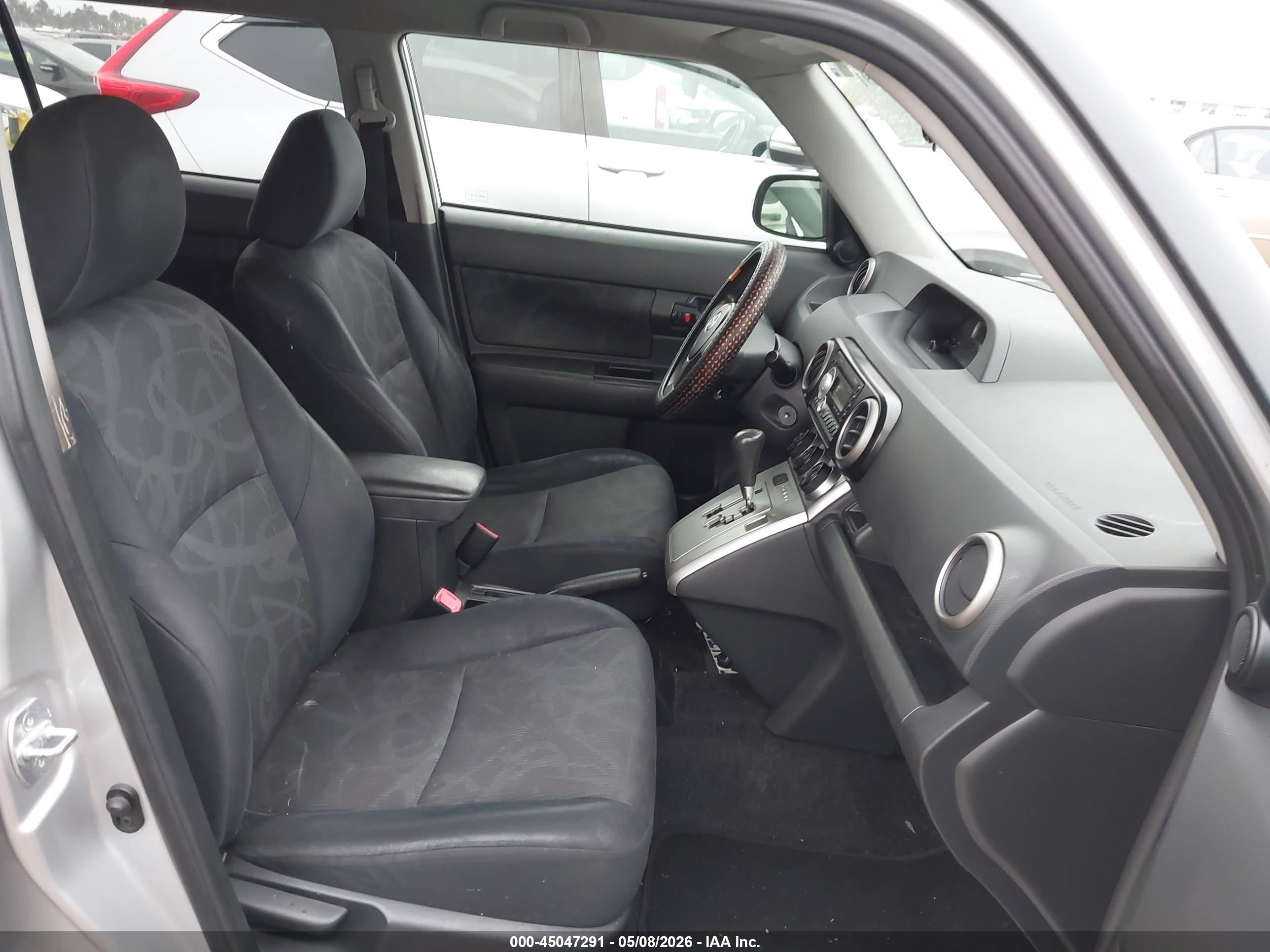 SCION XB image 5