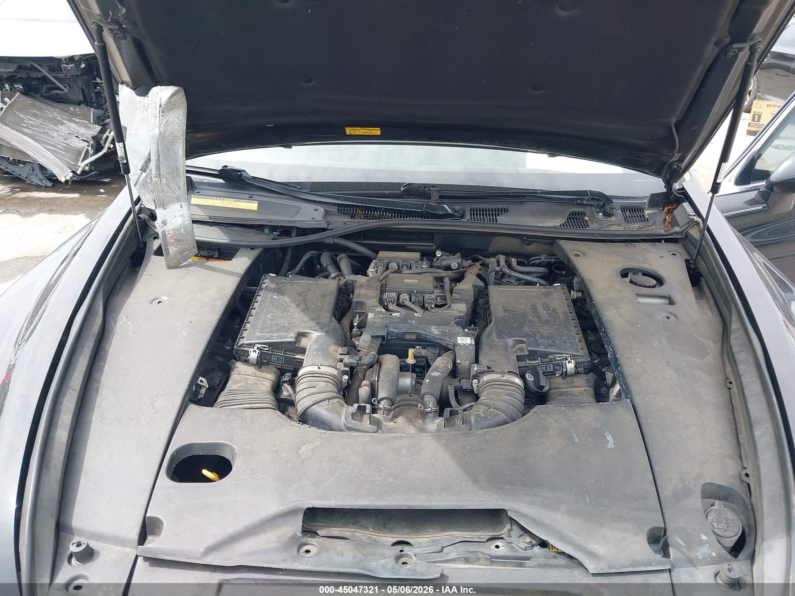 LEXUS LS image 10