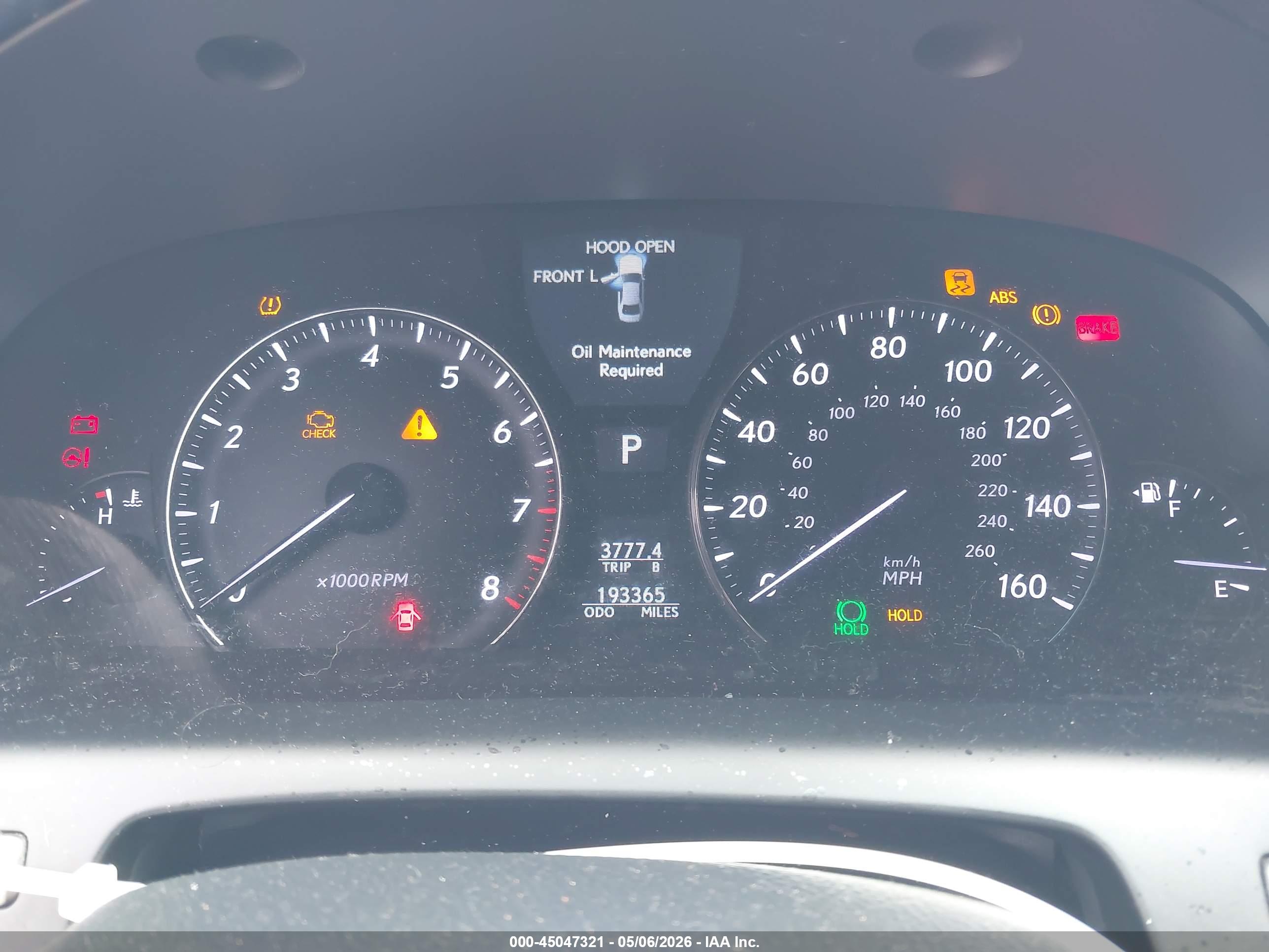 LEXUS LS image 7