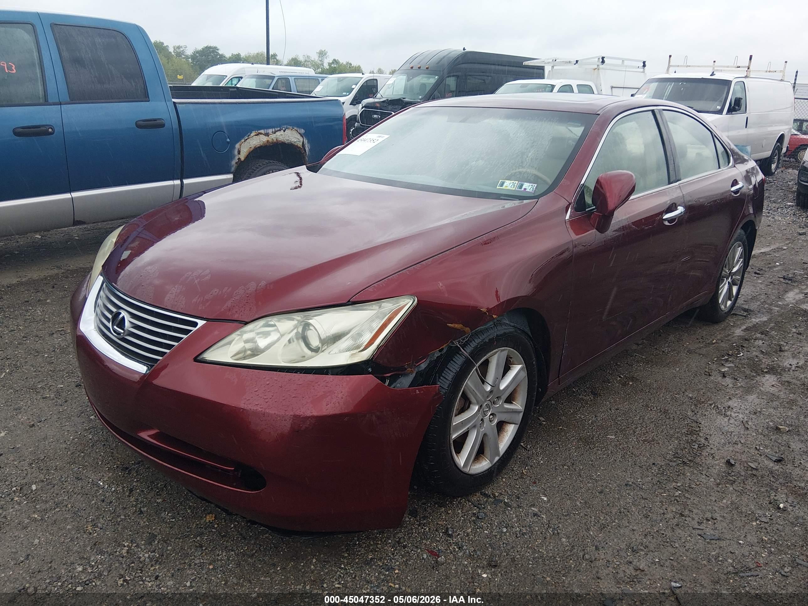 LEXUS ES image 2