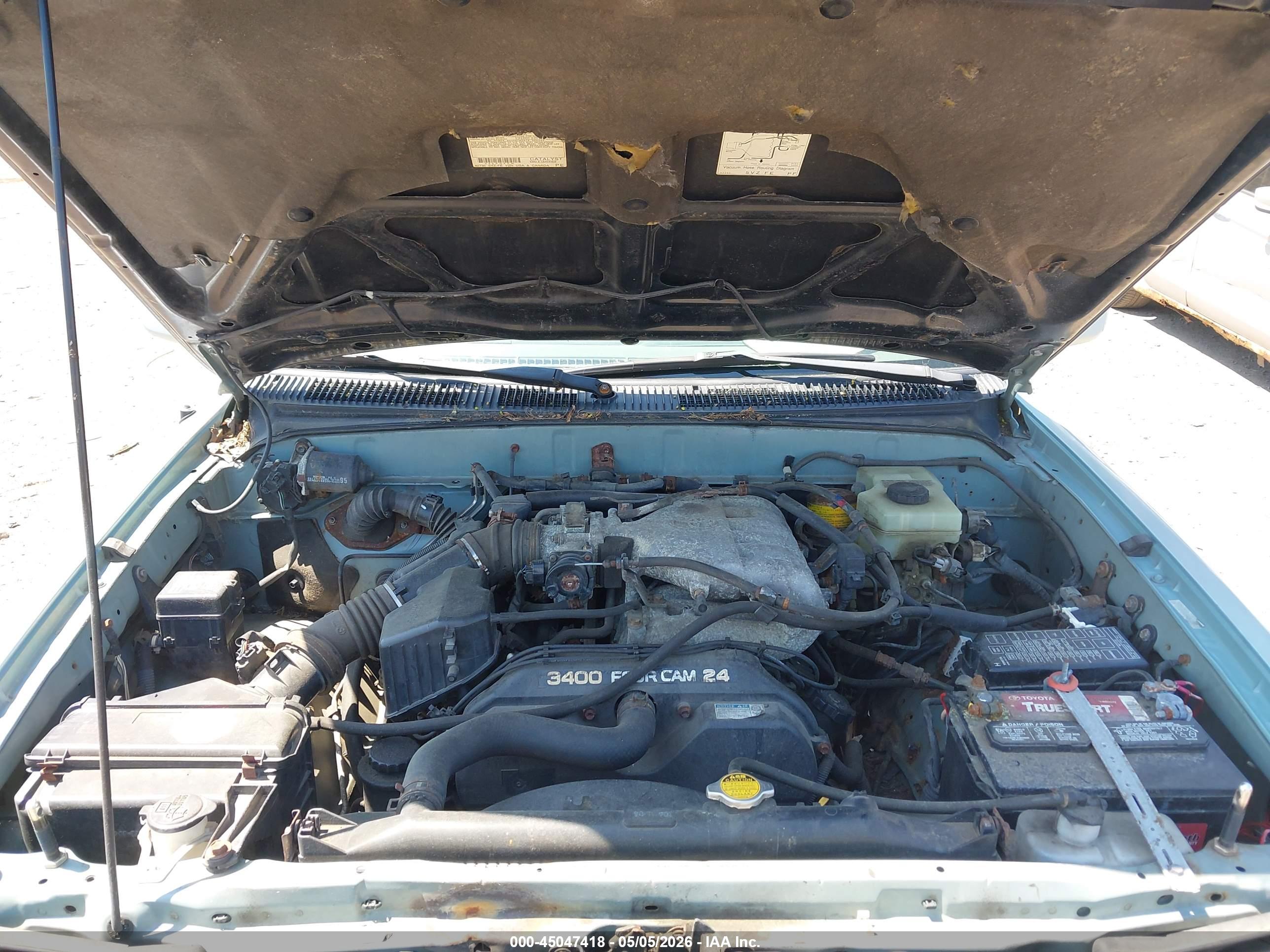 TOYOTA 4RUNNER image 10