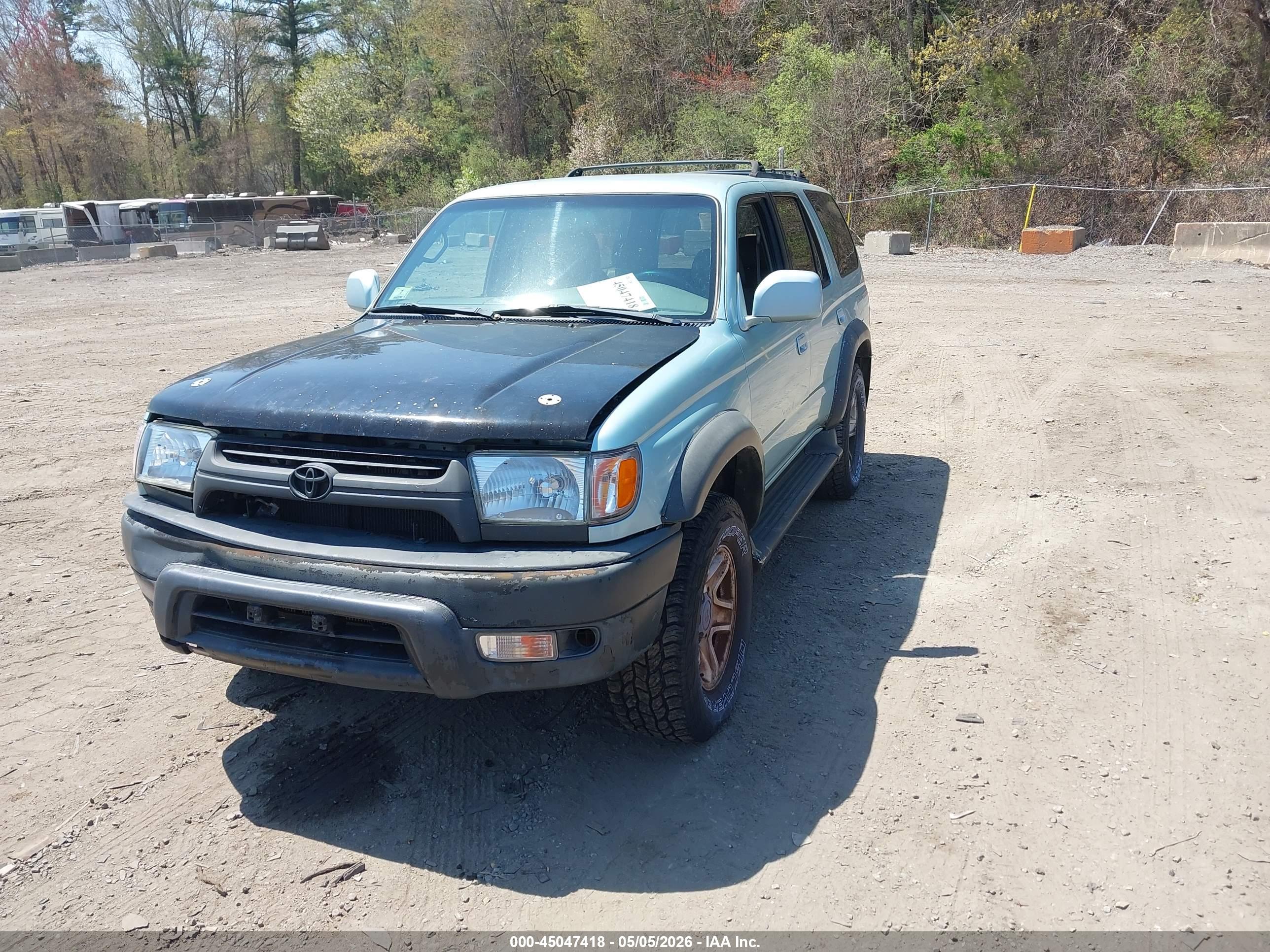 TOYOTA 4RUNNER image 2