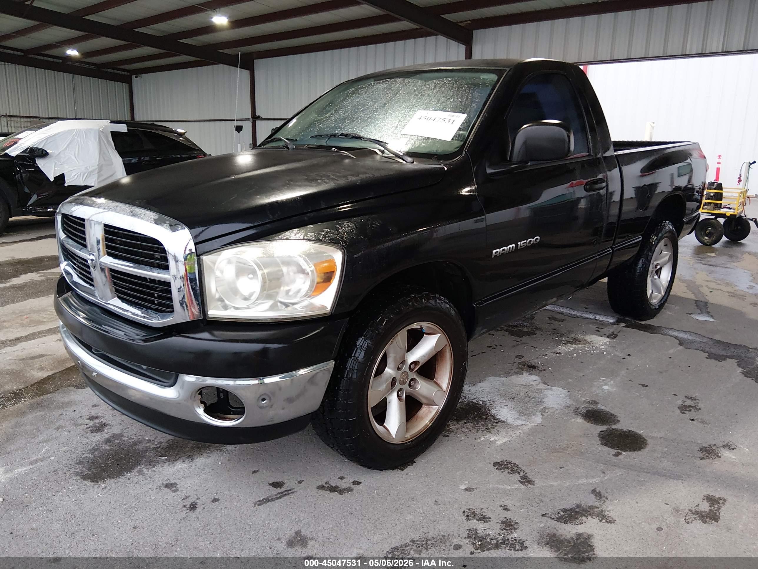 DODGE RAM image 2