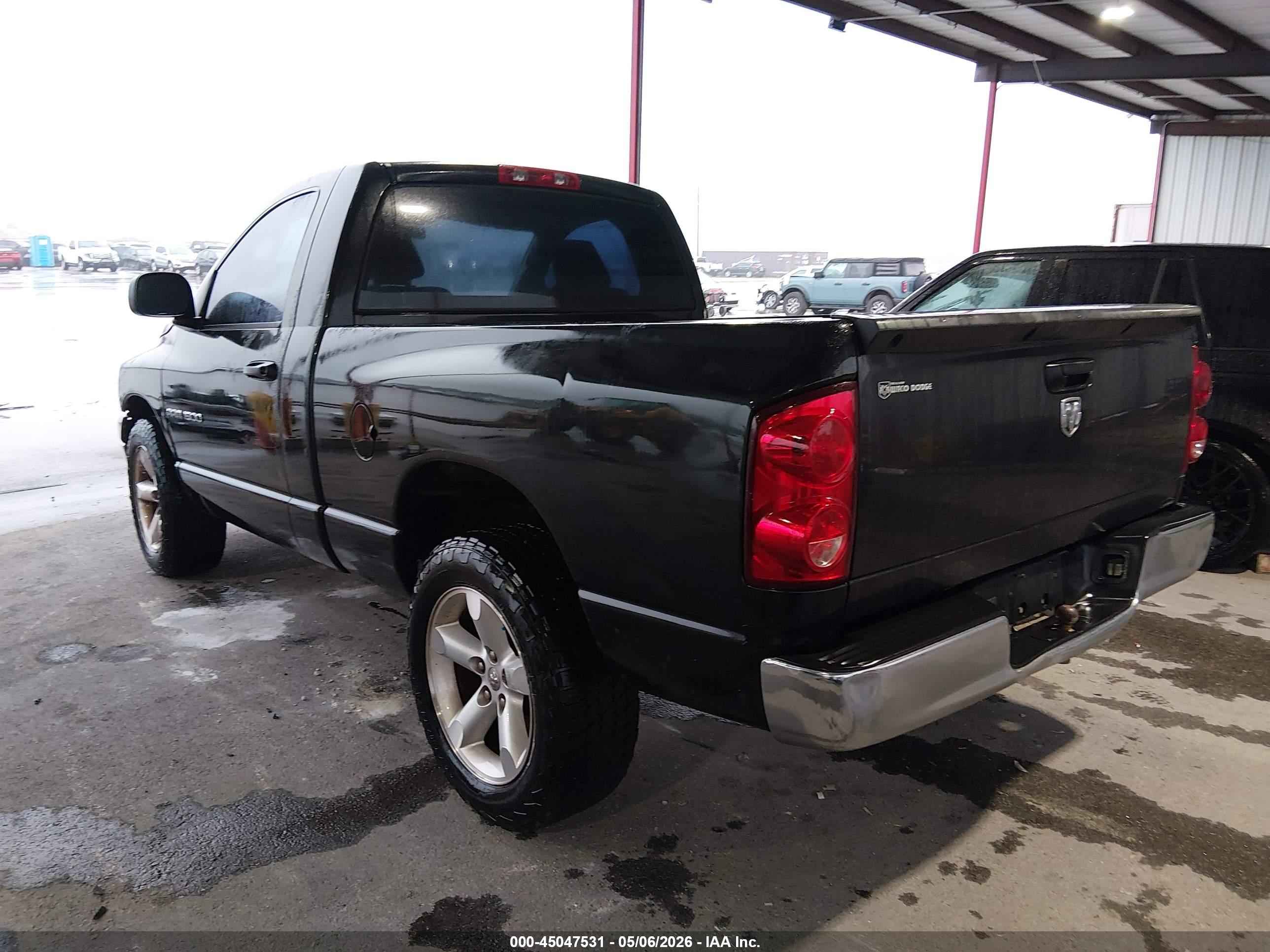DODGE RAM image 3