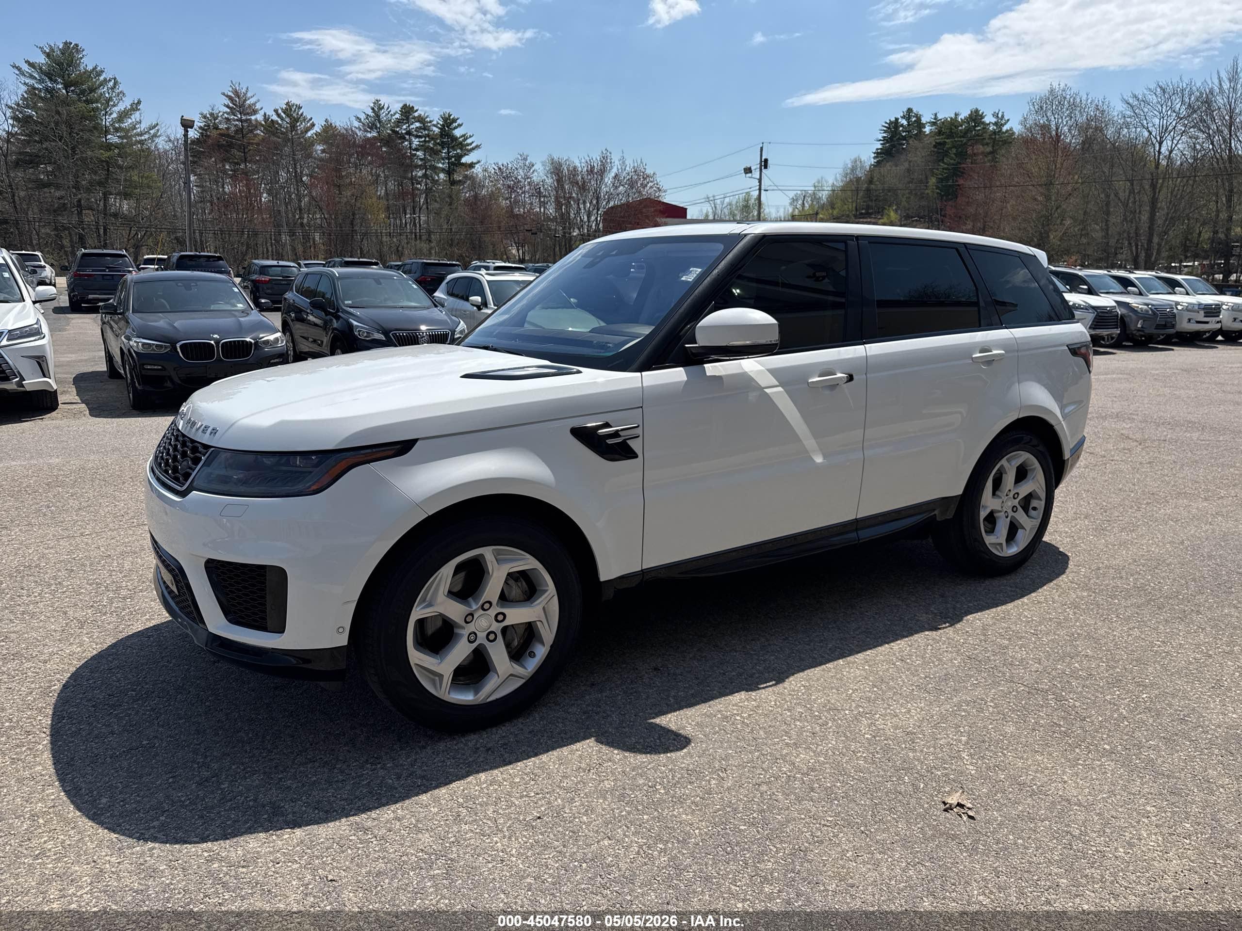 LAND ROVER image 2