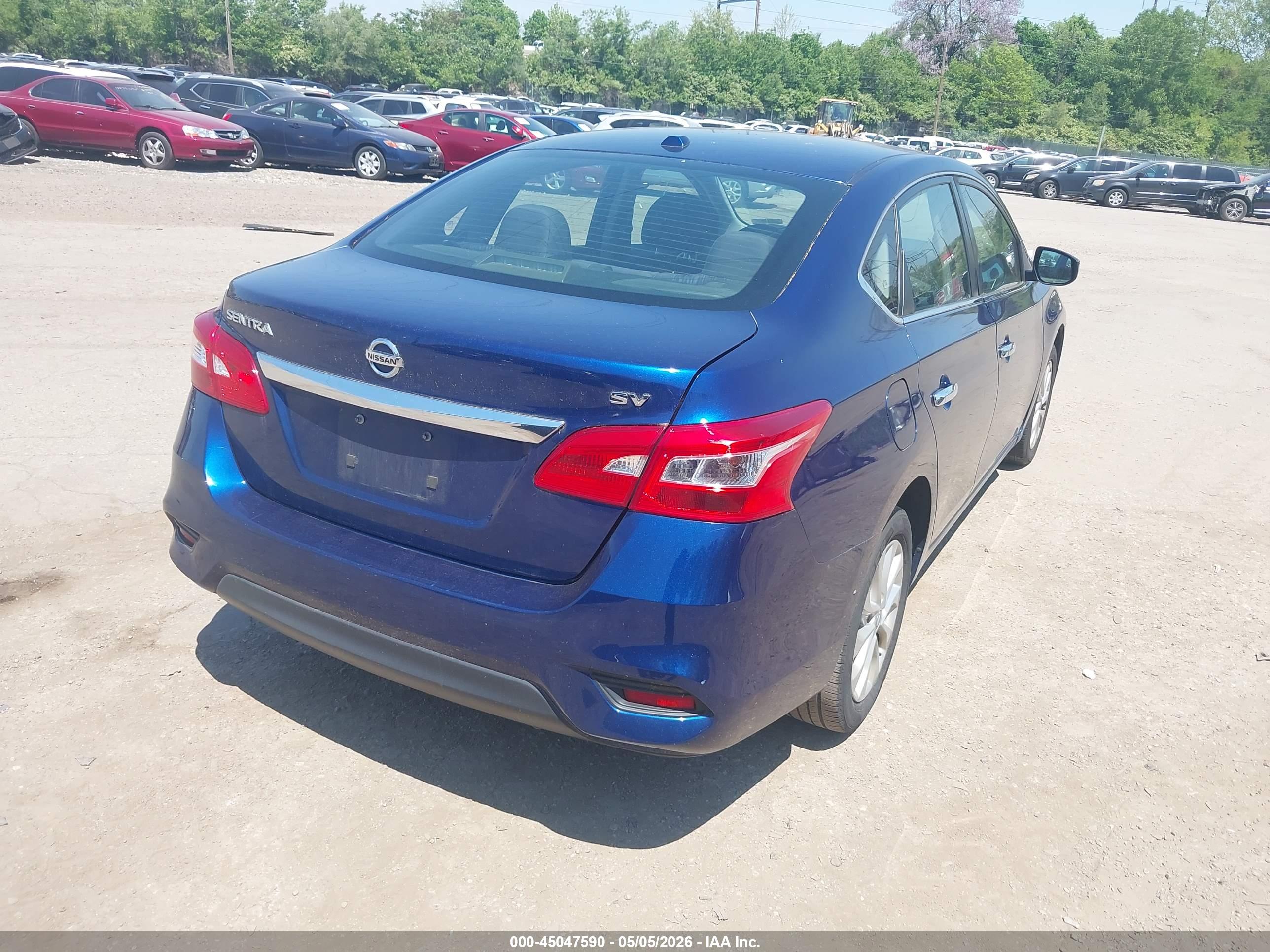 NISSAN SENTRA image 4