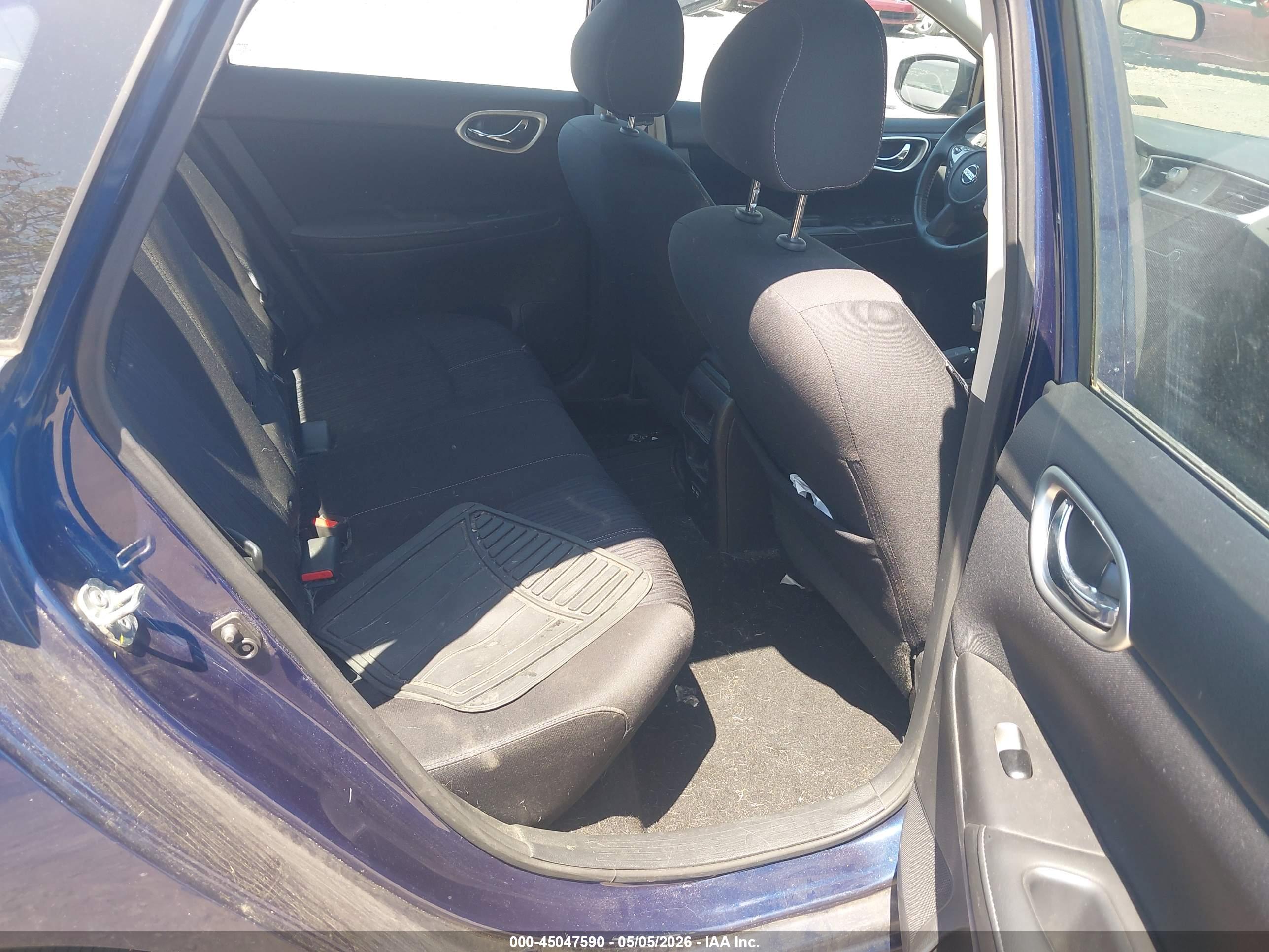 NISSAN SENTRA image 8