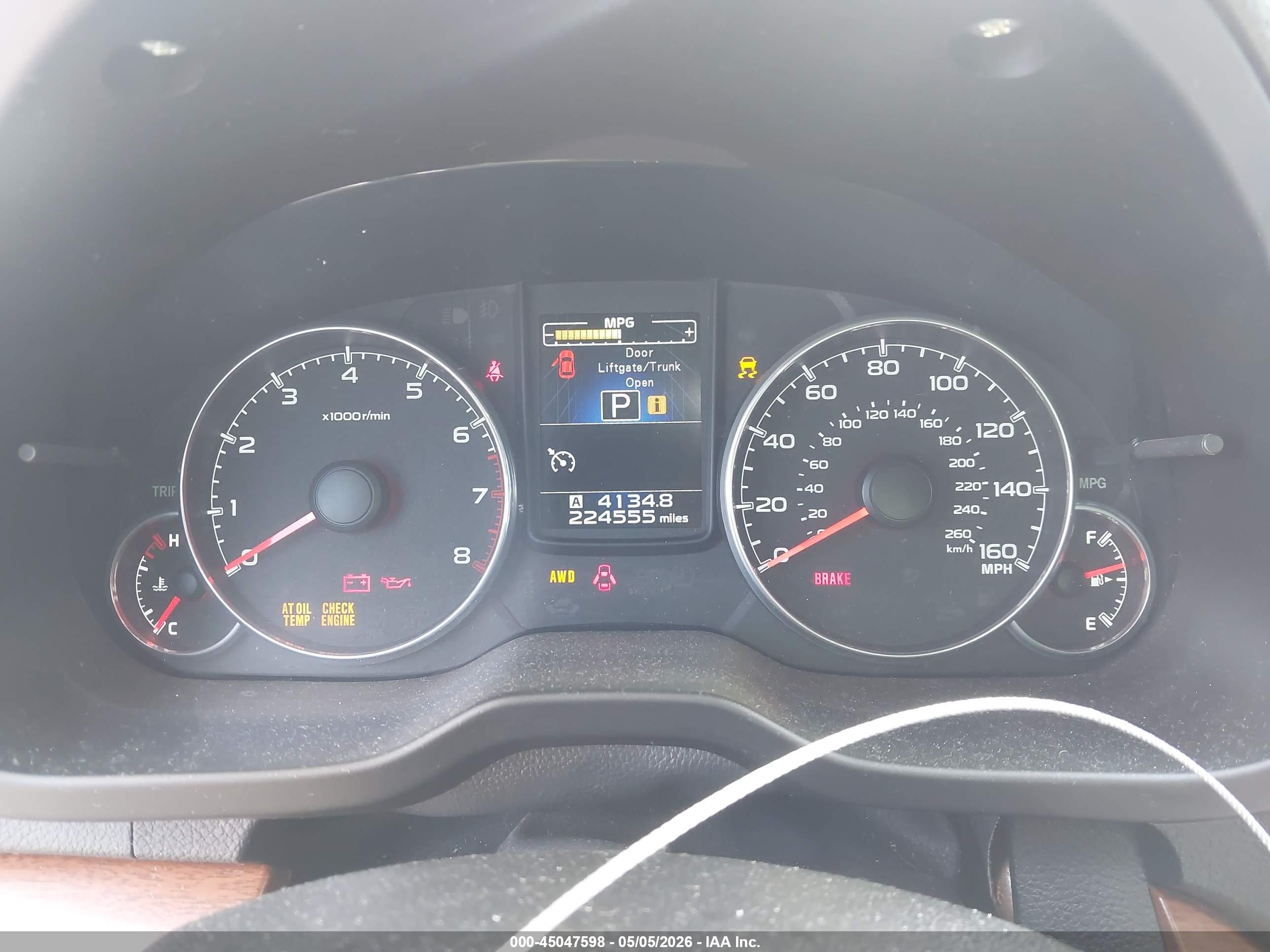 SUBARU OUTBACK image 7