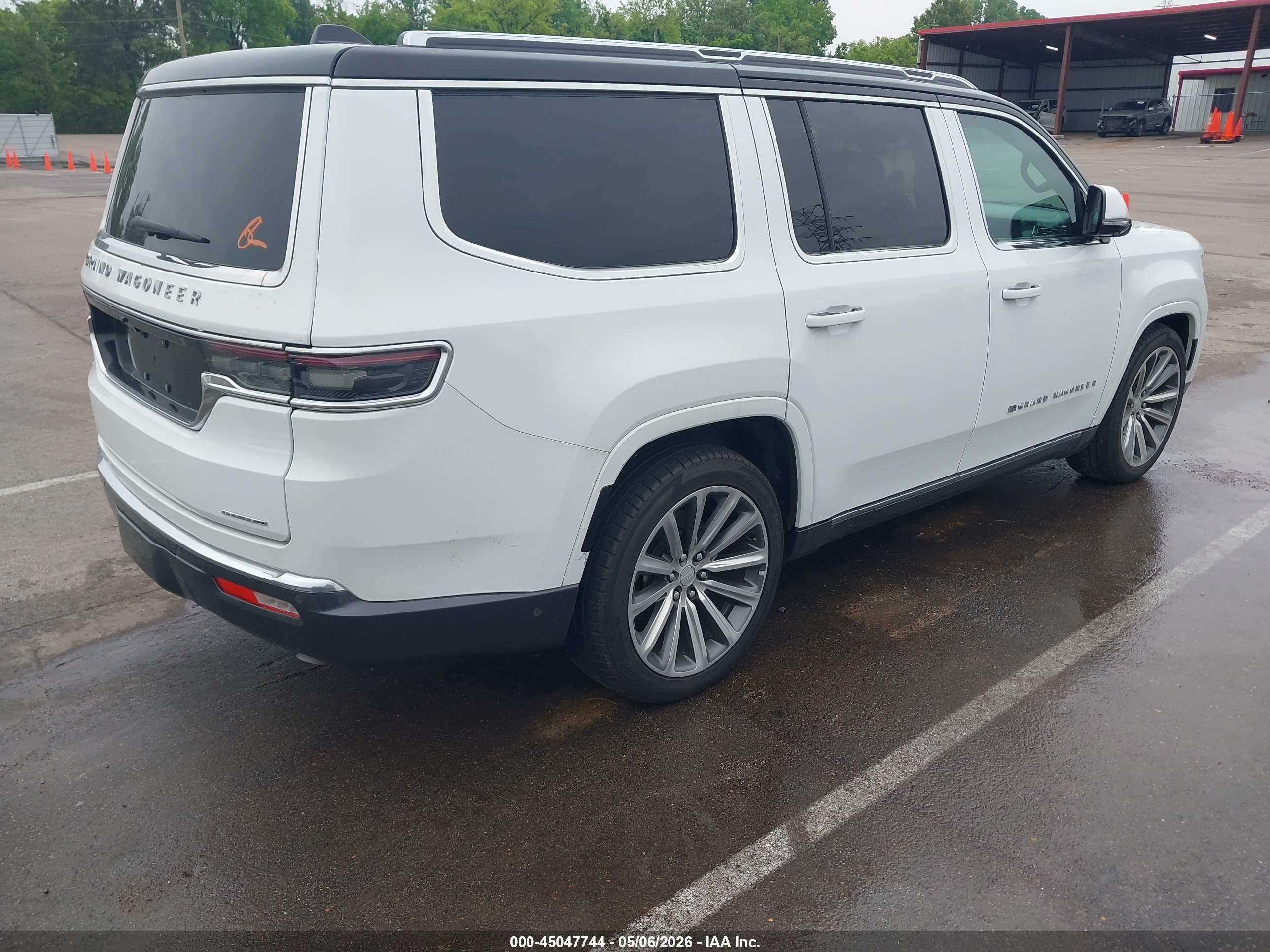JEEP GRAND image 4