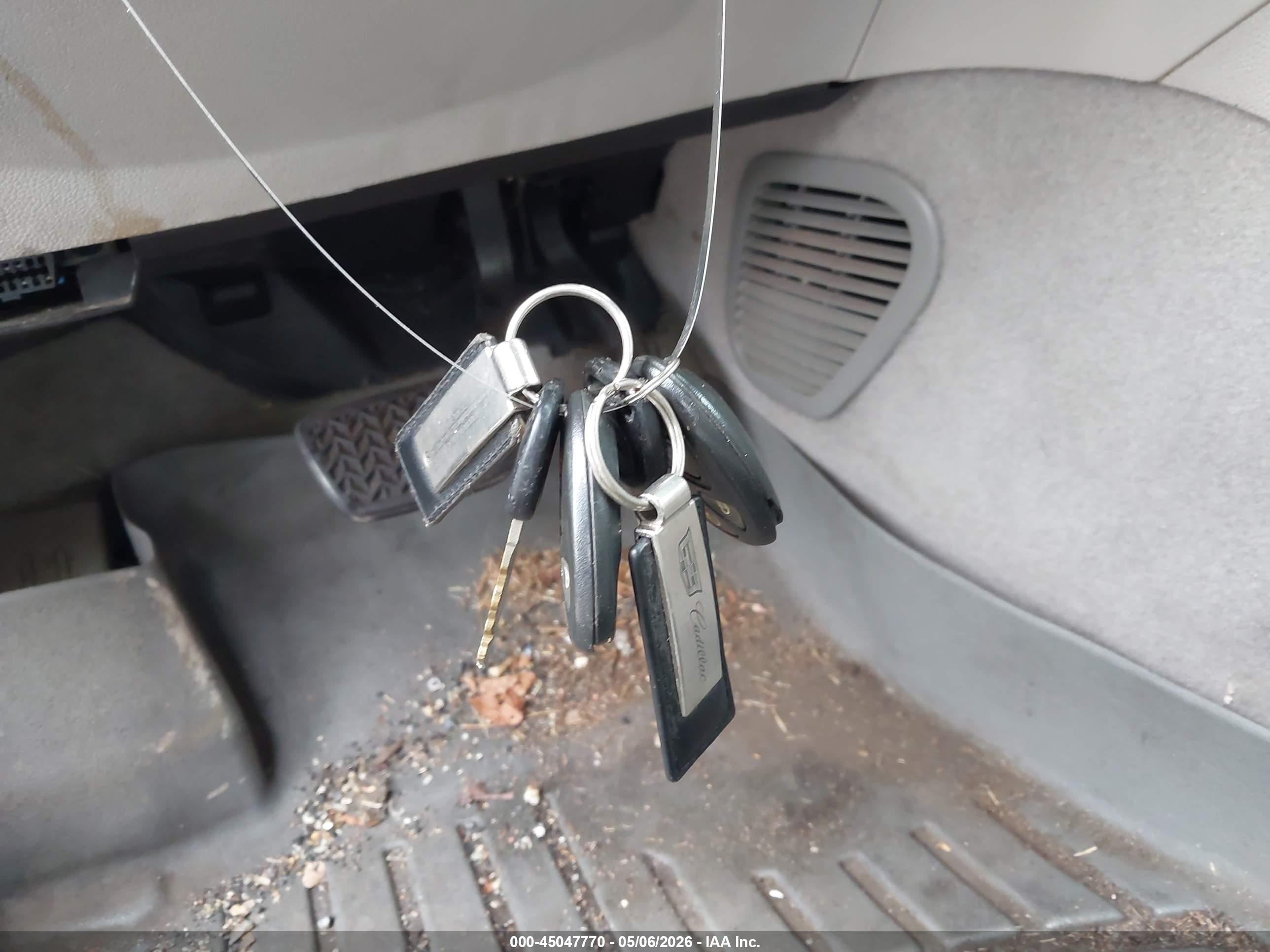 GMC ACADIA image 11