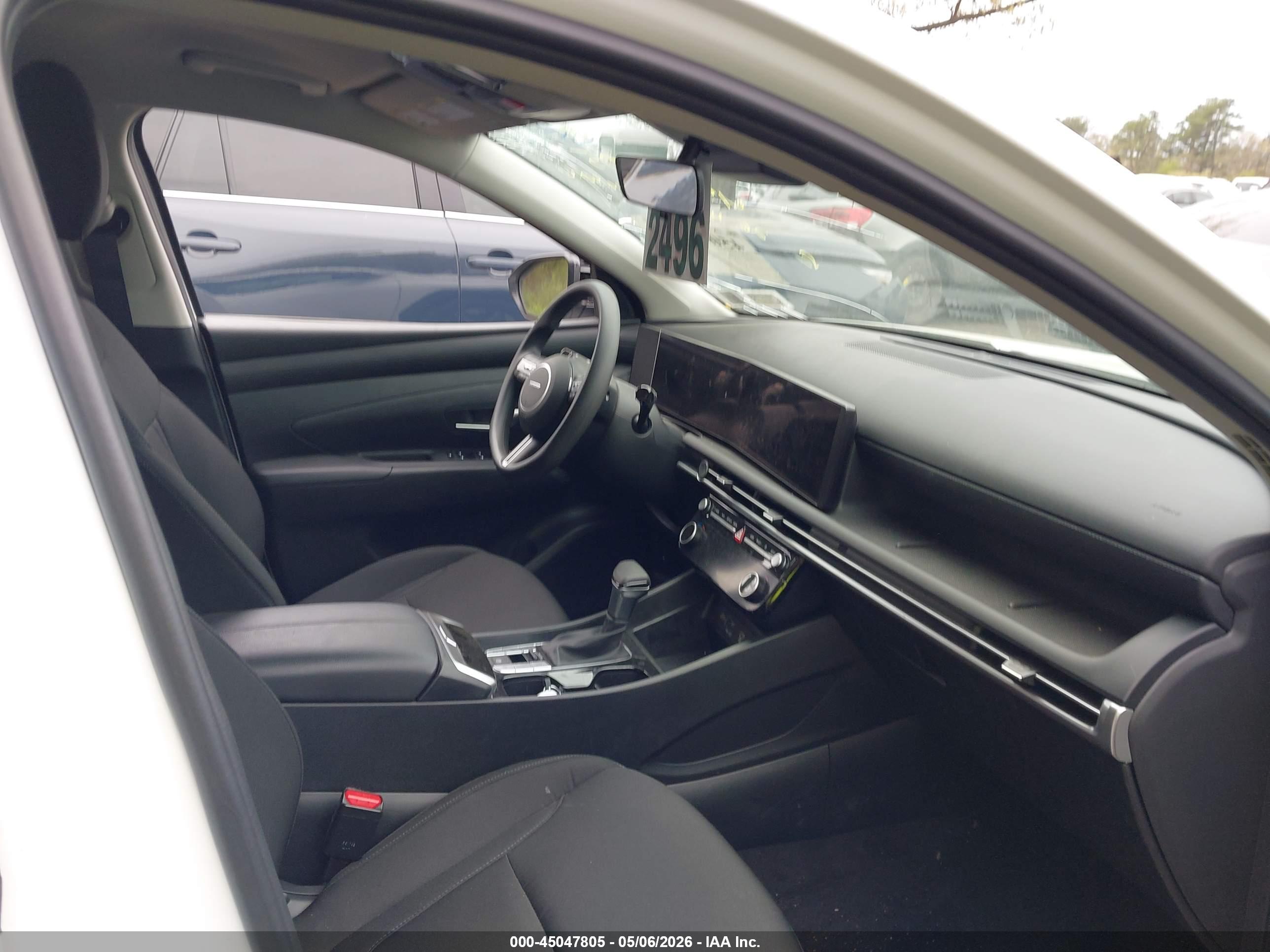 HYUNDAI TUCSON image 5