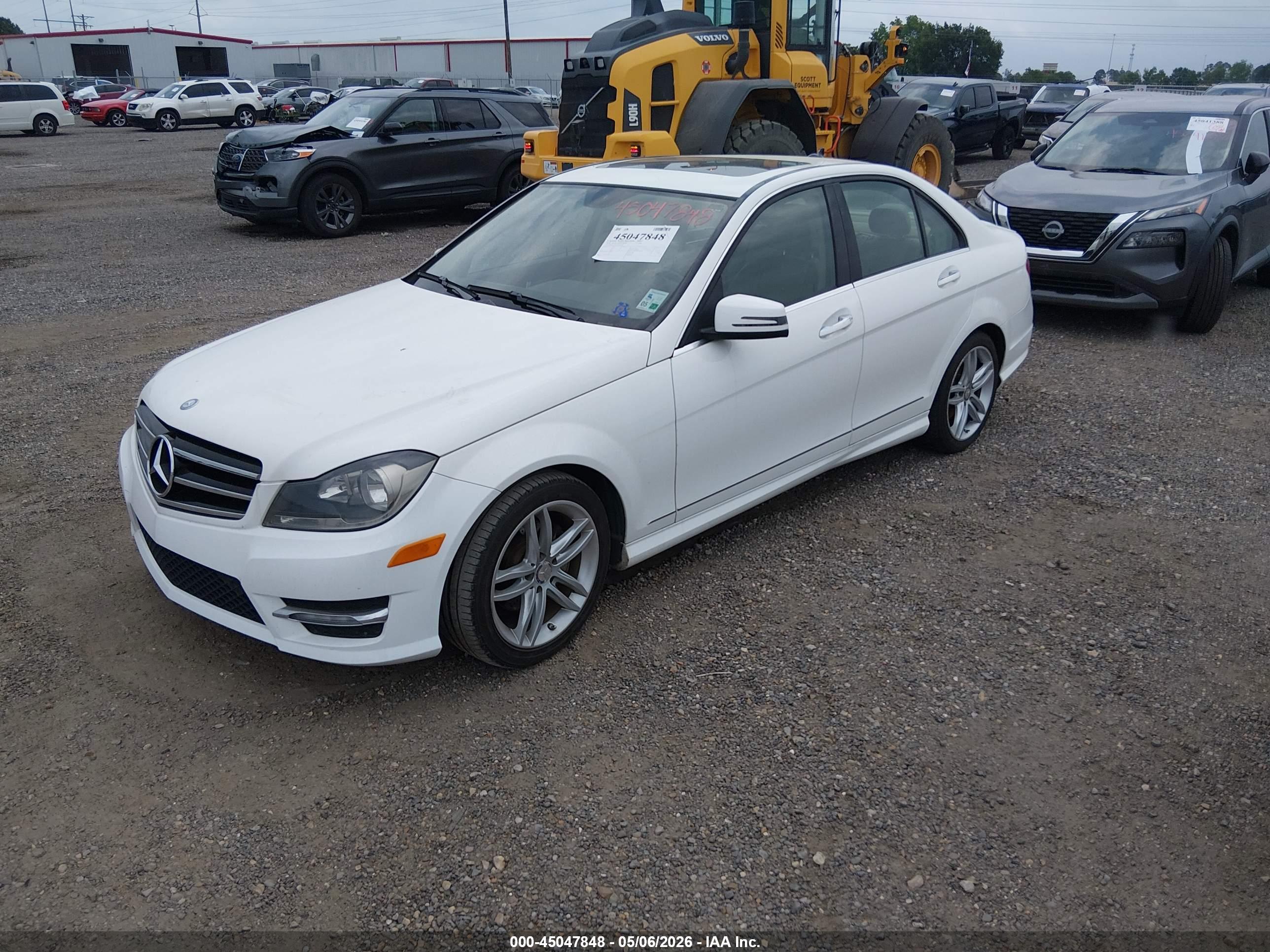 MERCEDES-BENZ C image 2