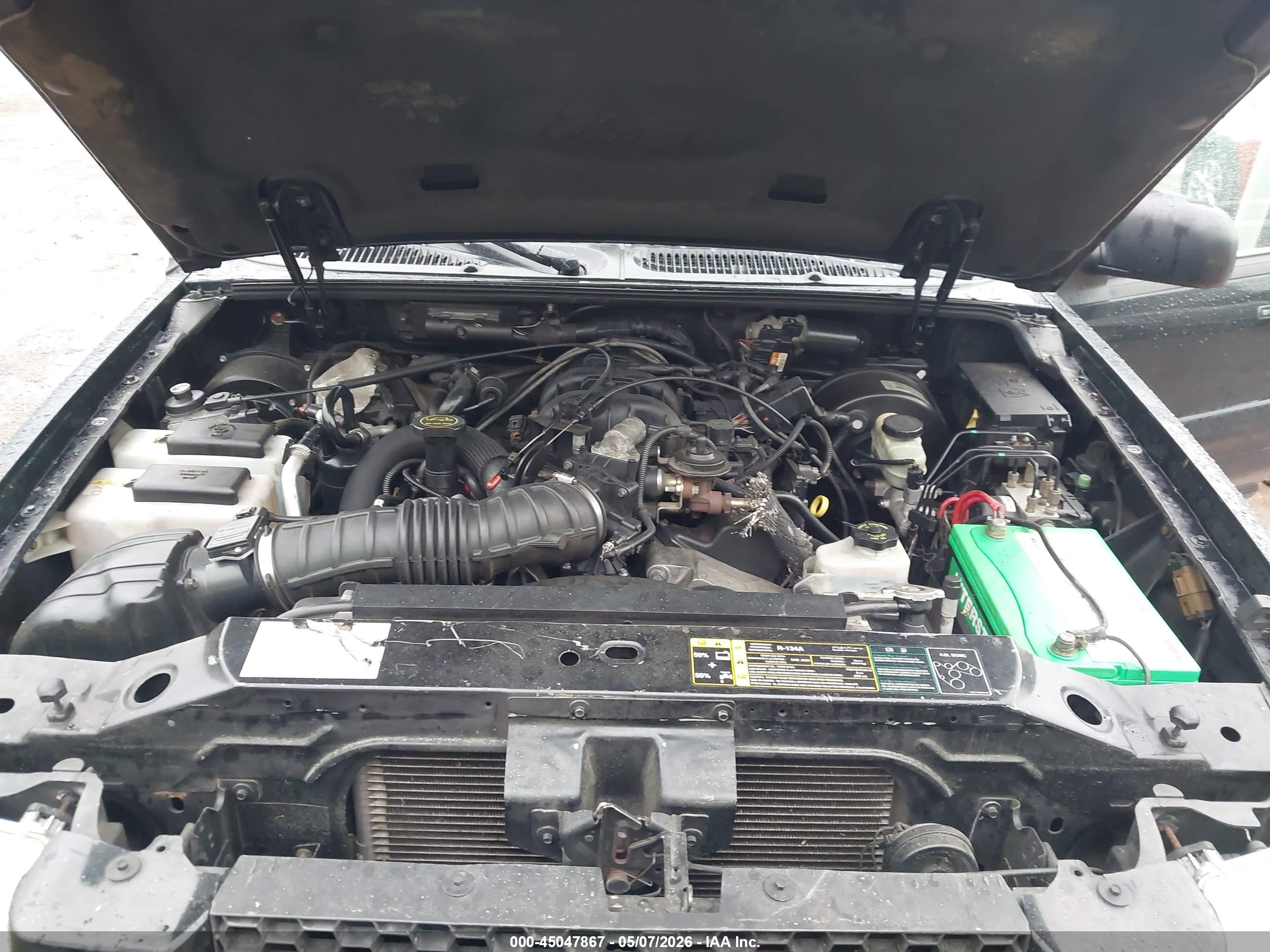 FORD EXPLORER image 10