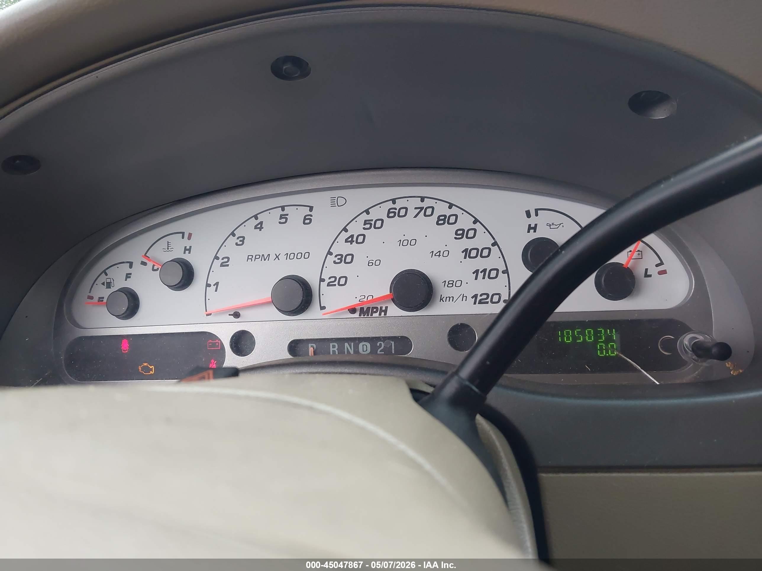 FORD EXPLORER image 7