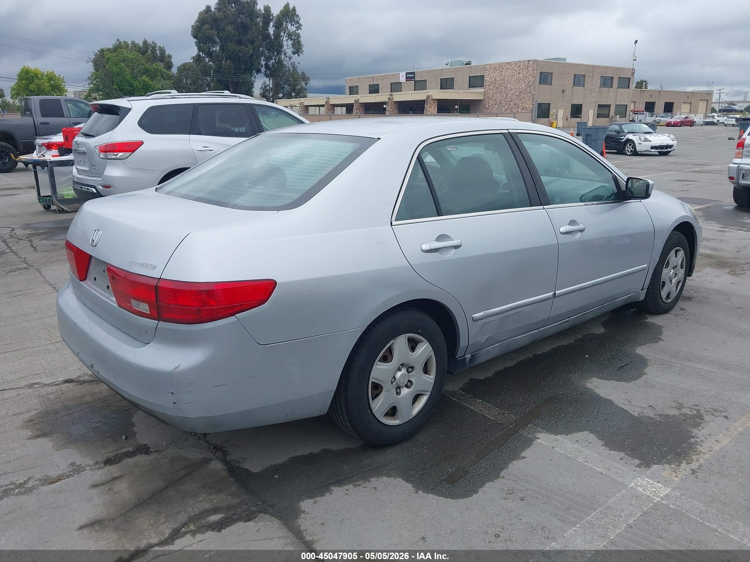 HONDA ACCORD image 4