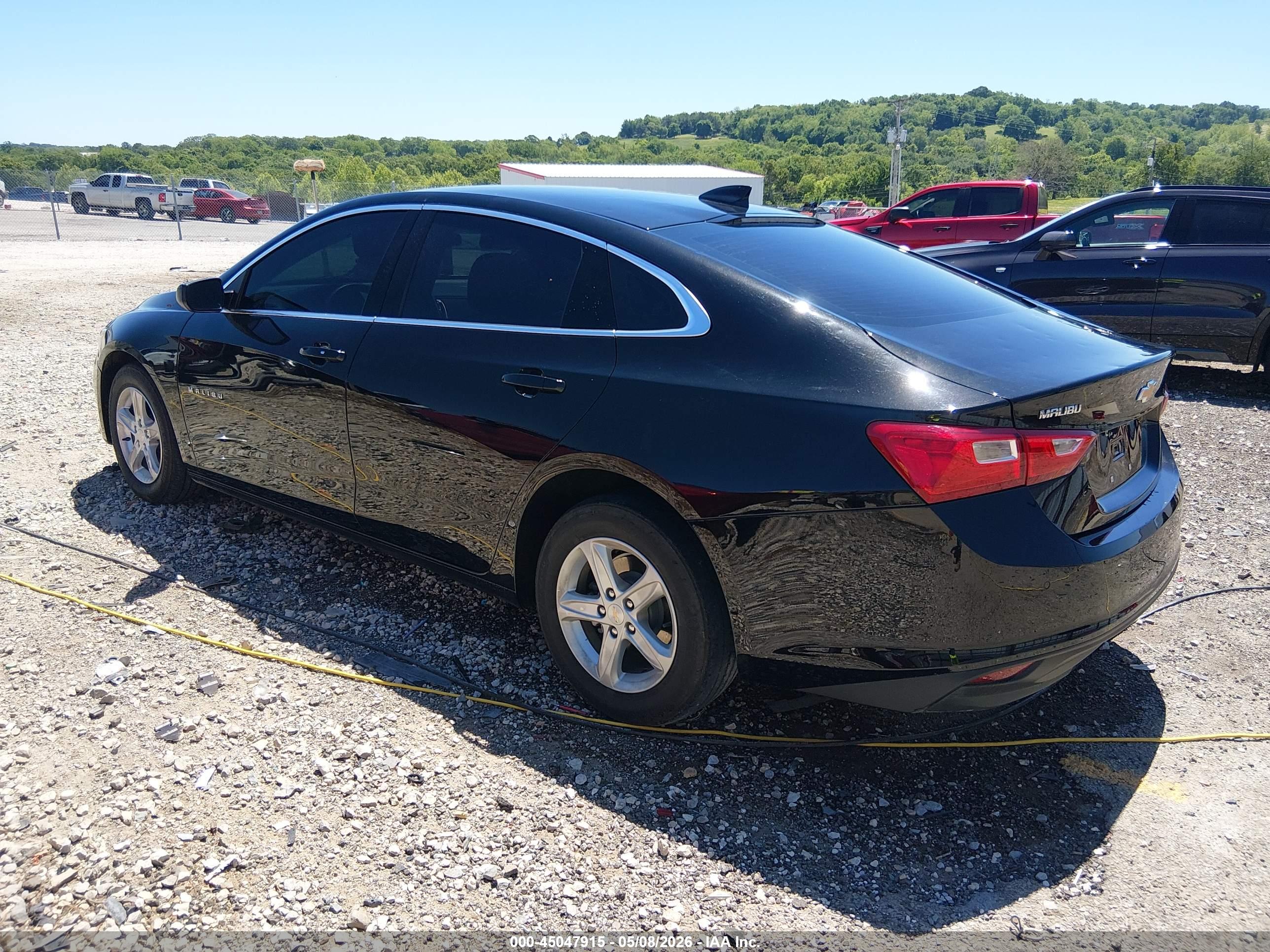 CHEVROLET MALIBU image 3