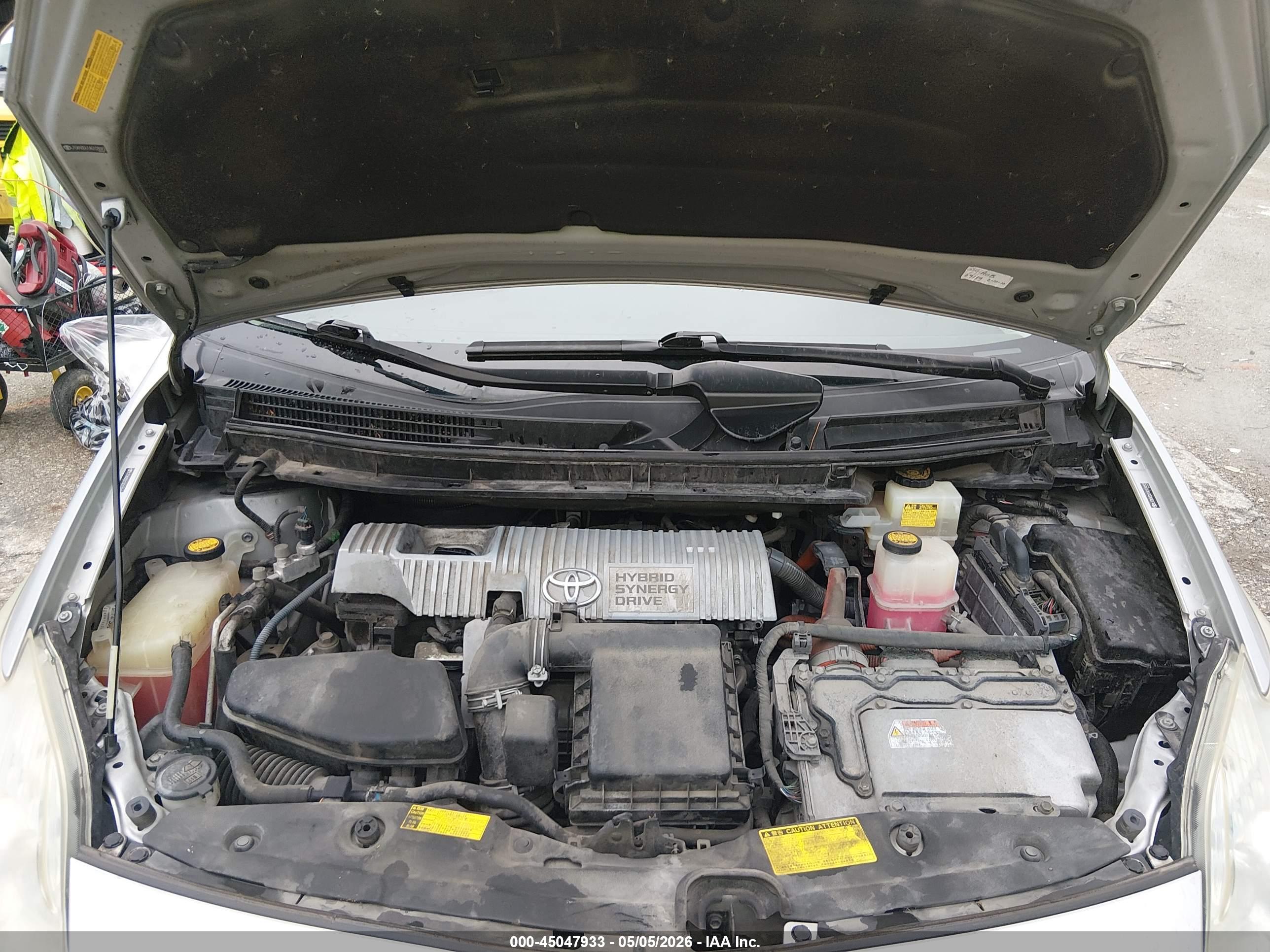 TOYOTA PRIUS image 10