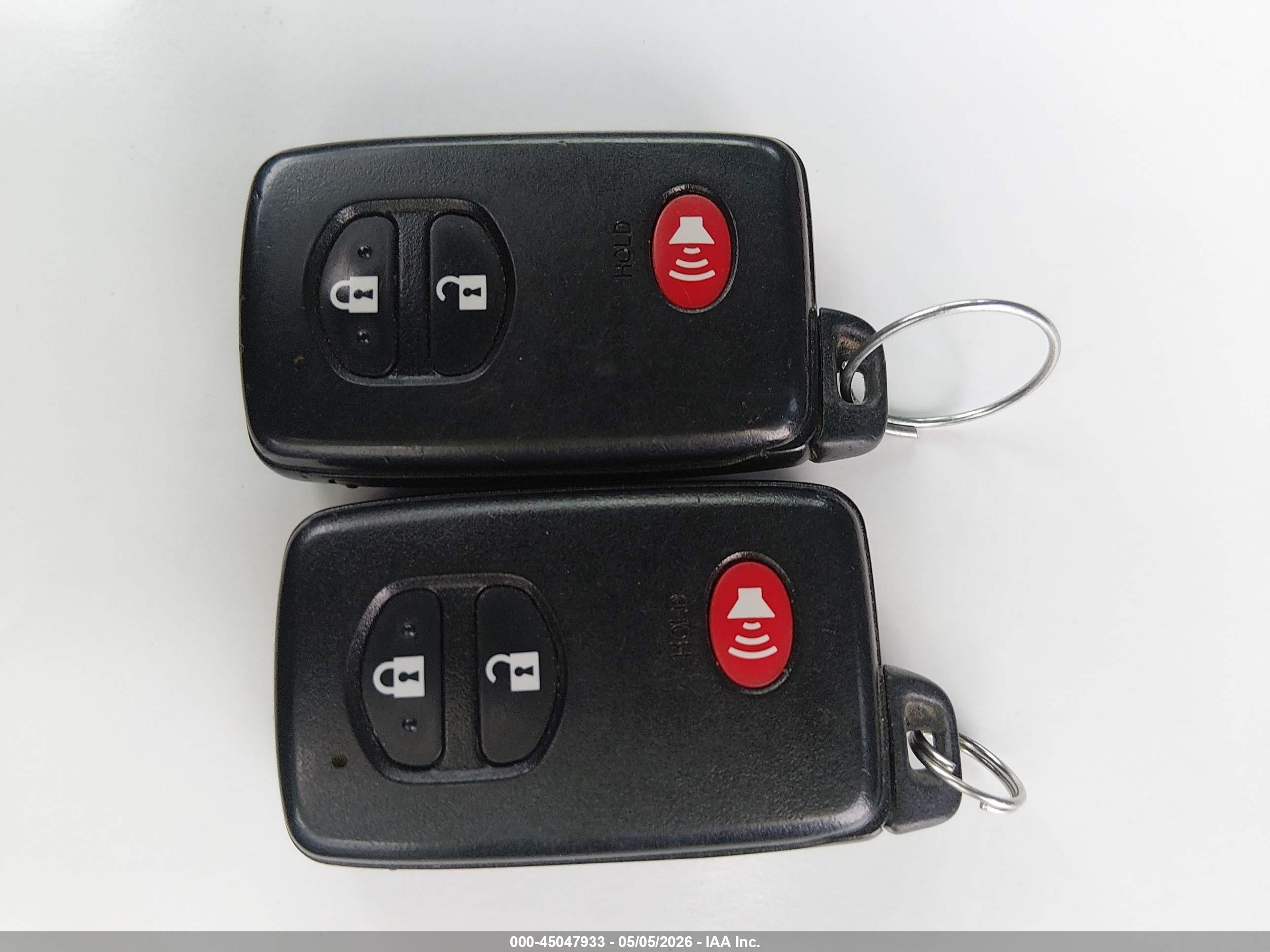 TOYOTA PRIUS image 11