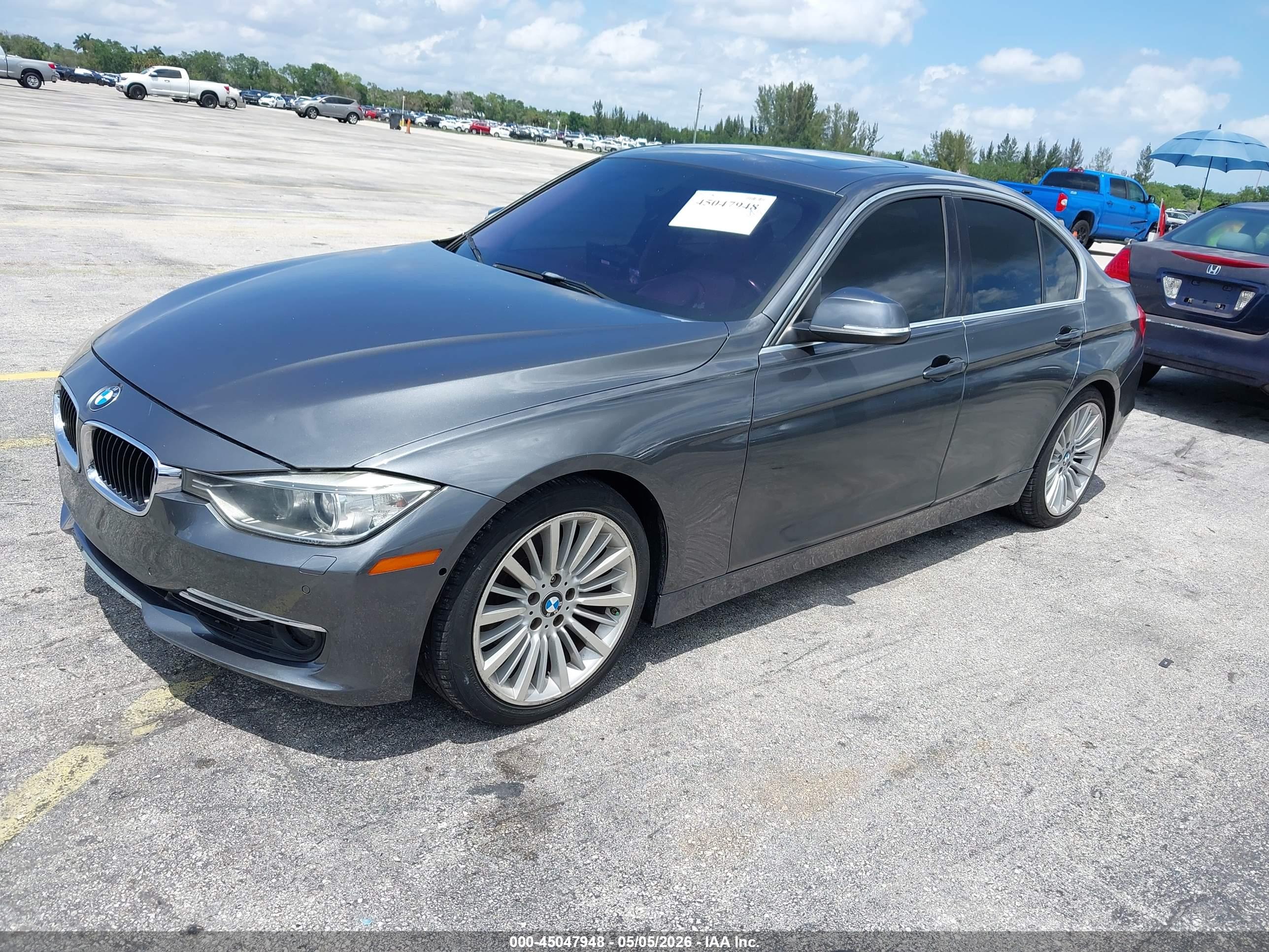 BMW 328I image 2