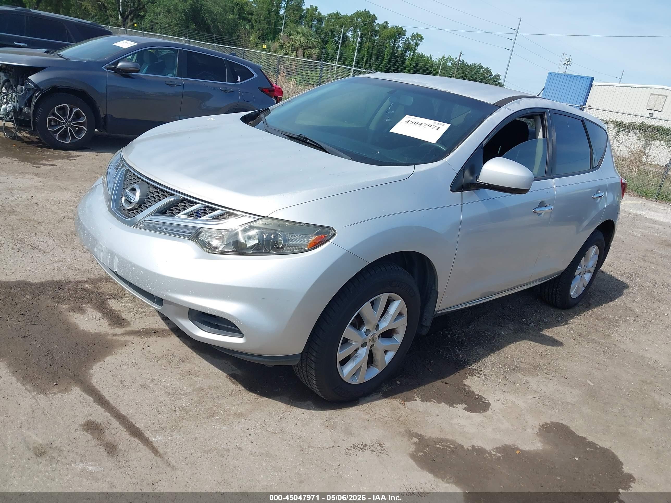 NISSAN MURANO image 2