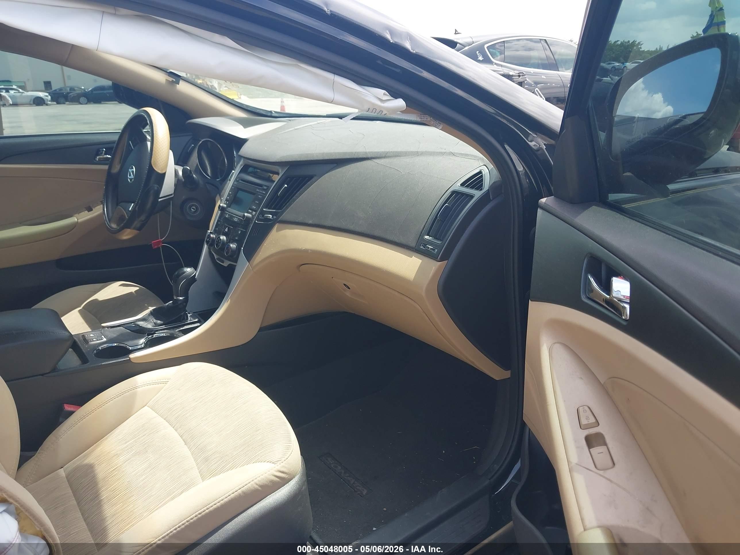 HYUNDAI SONATA image 5
