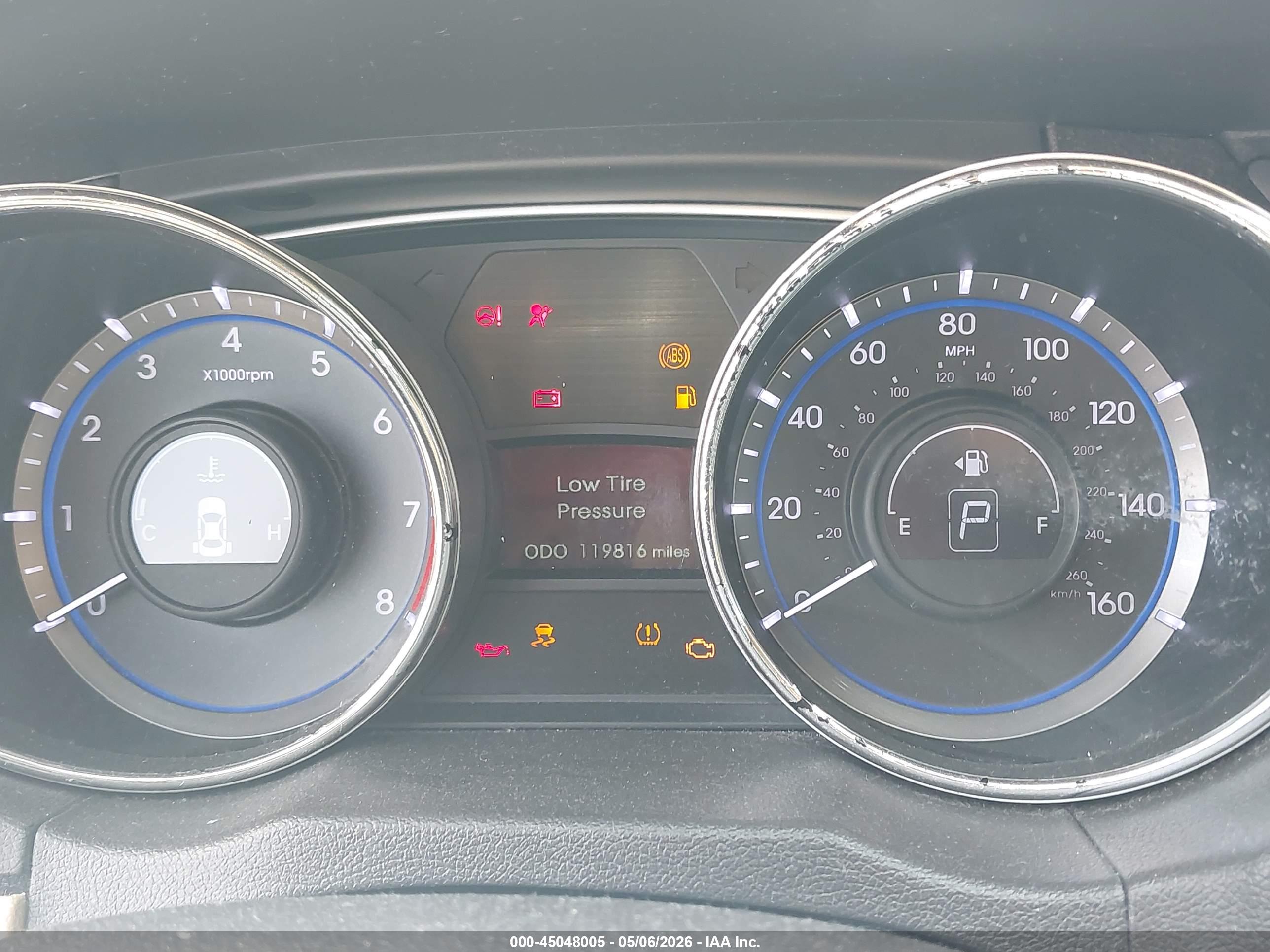 HYUNDAI SONATA image 7