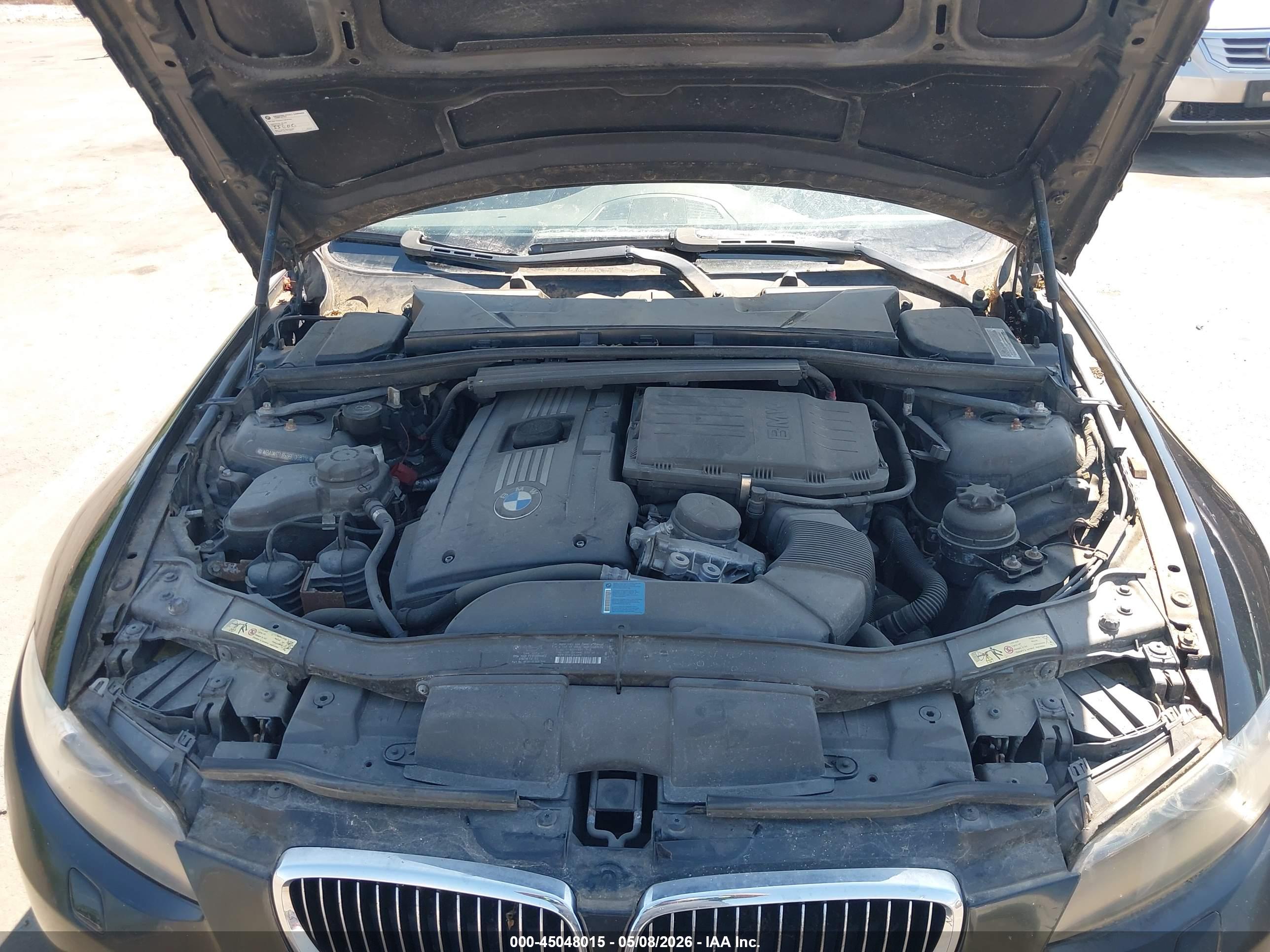 BMW 335I image 10