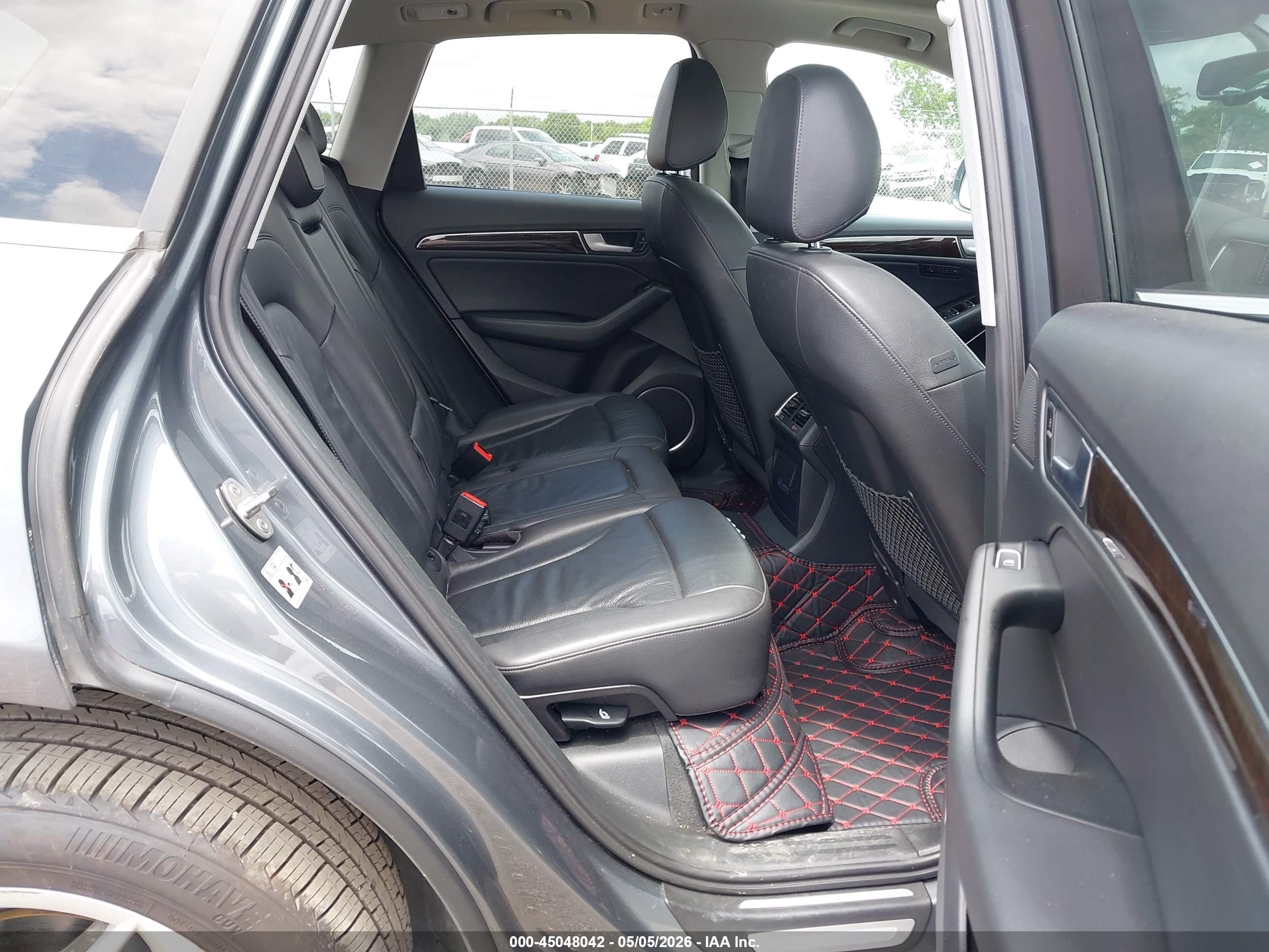 AUDI Q5 image 8