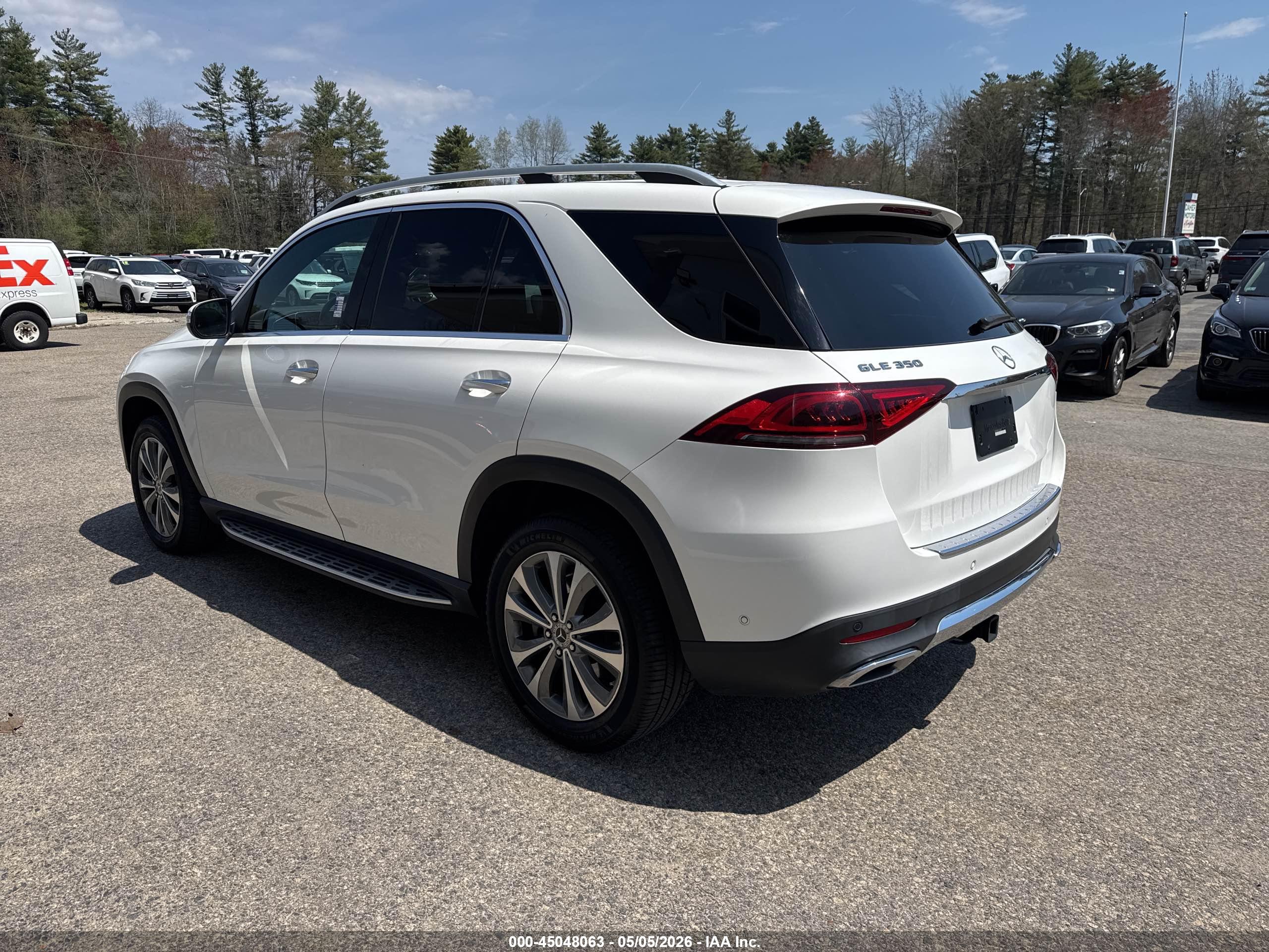 MERCEDES-BENZ GLE image 3