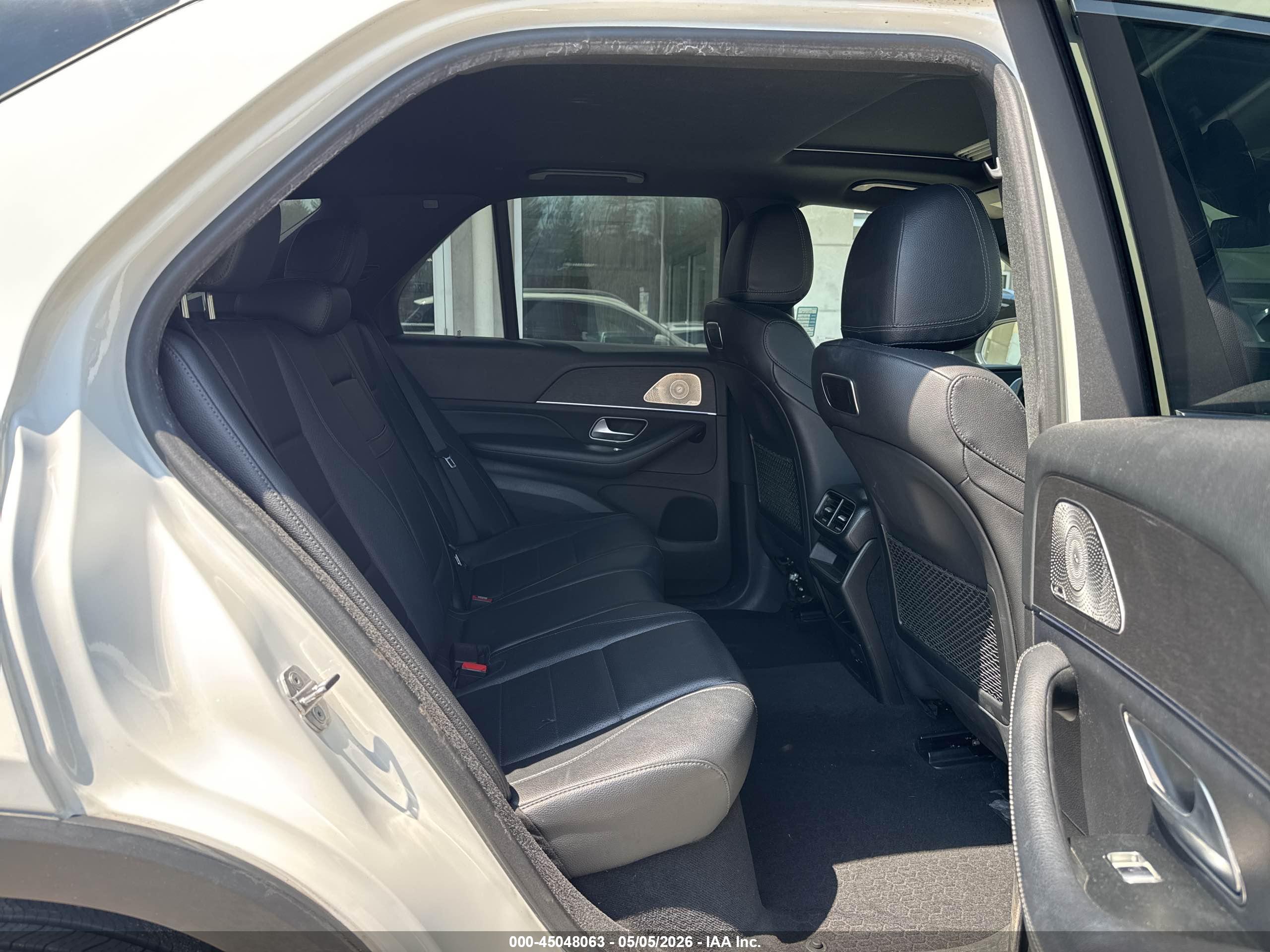 MERCEDES-BENZ GLE image 8