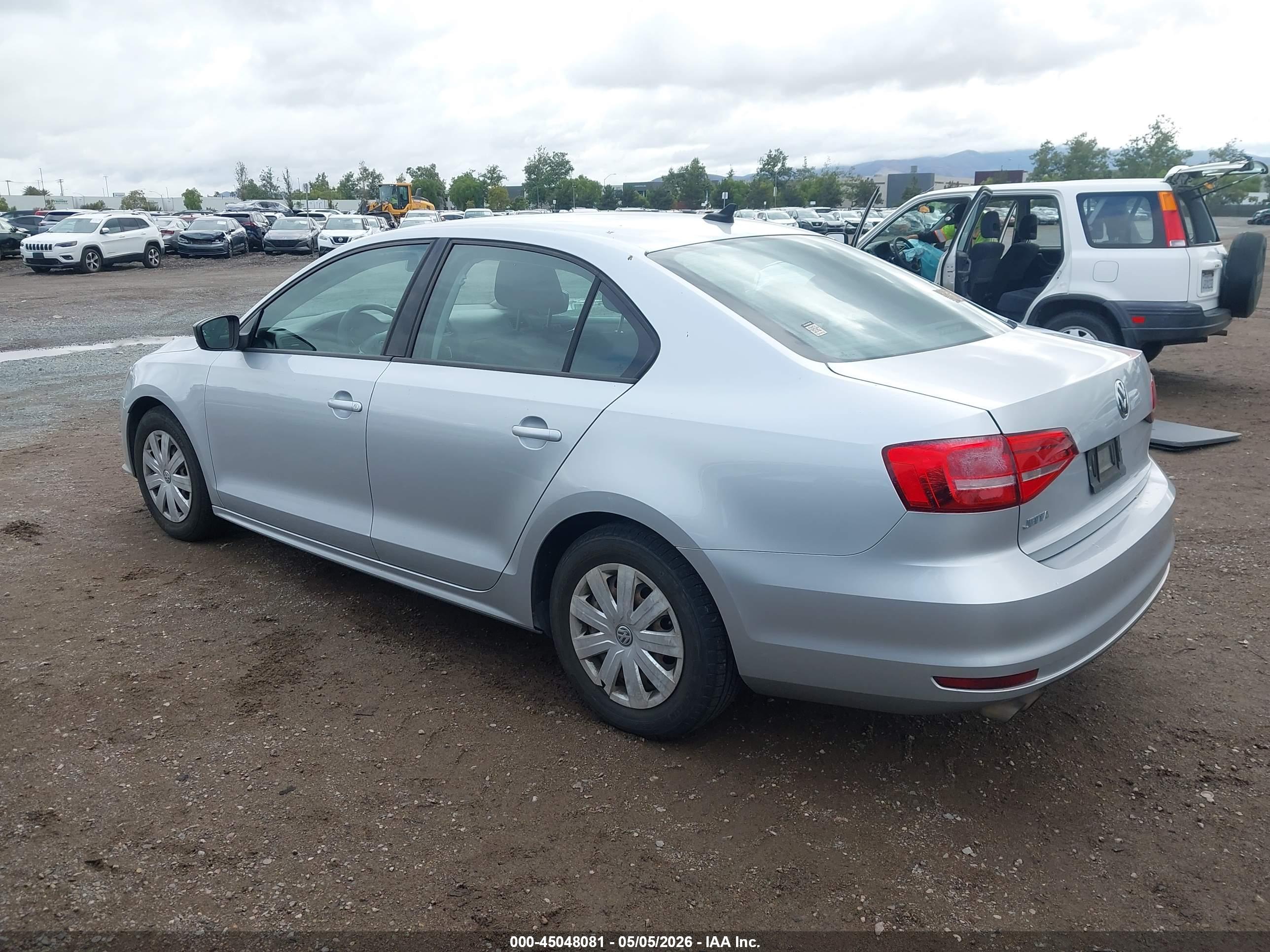 VOLKSWAGEN JETTA image 3