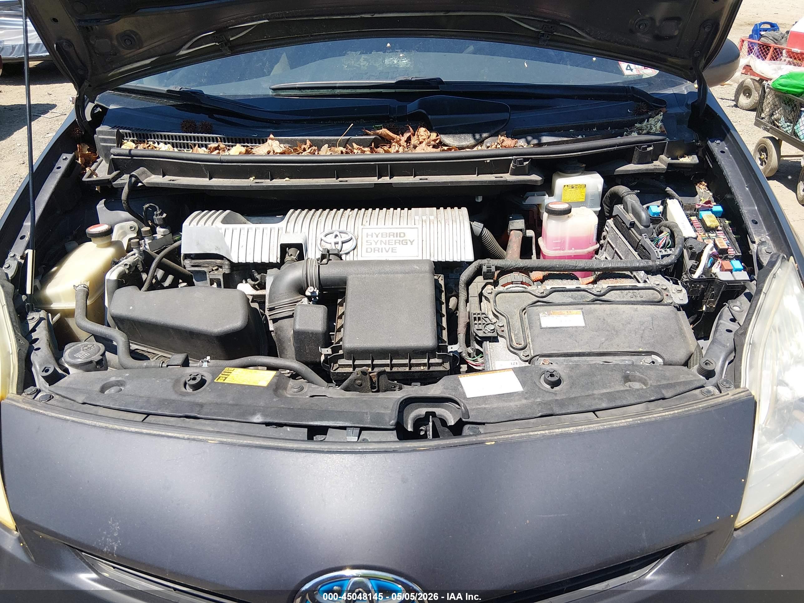 TOYOTA PRIUS image 10