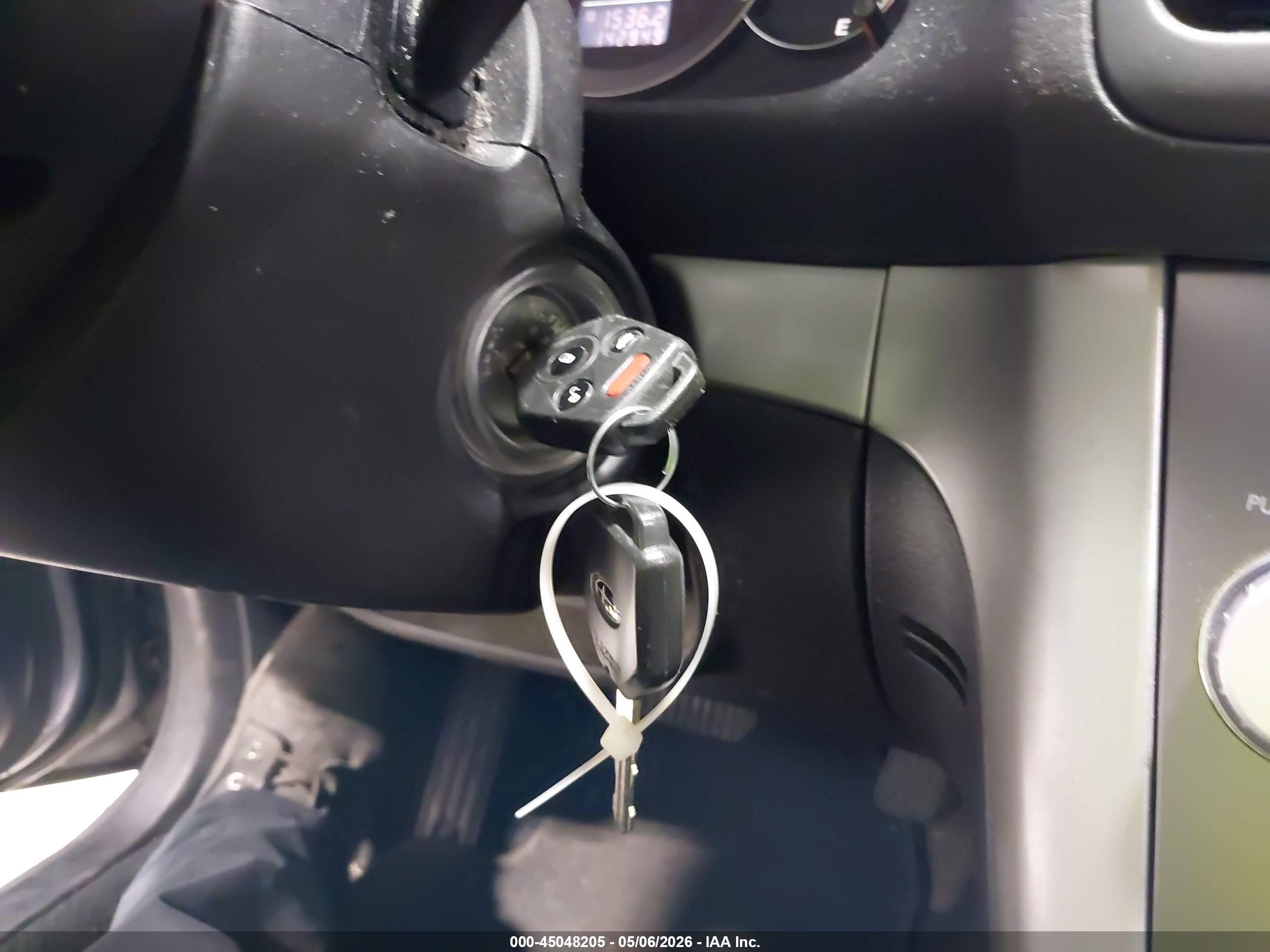 SUBARU OUTBACK image 11