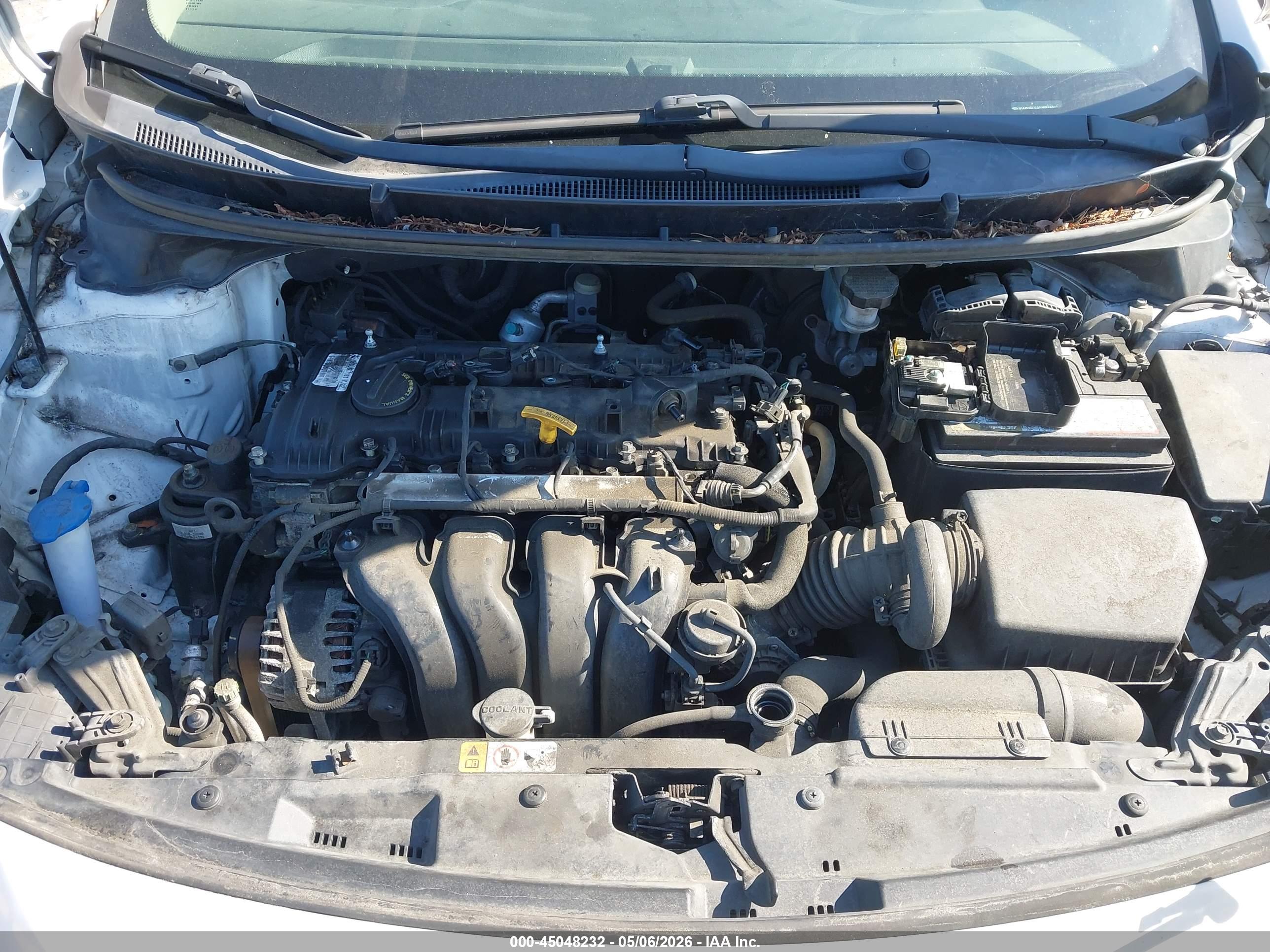 HYUNDAI ELANTRA image 10