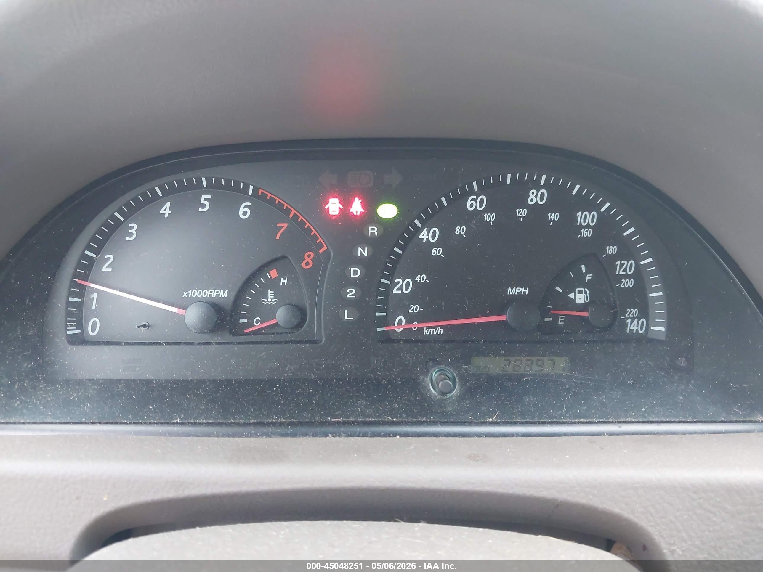 TOYOTA CAMRY image 7