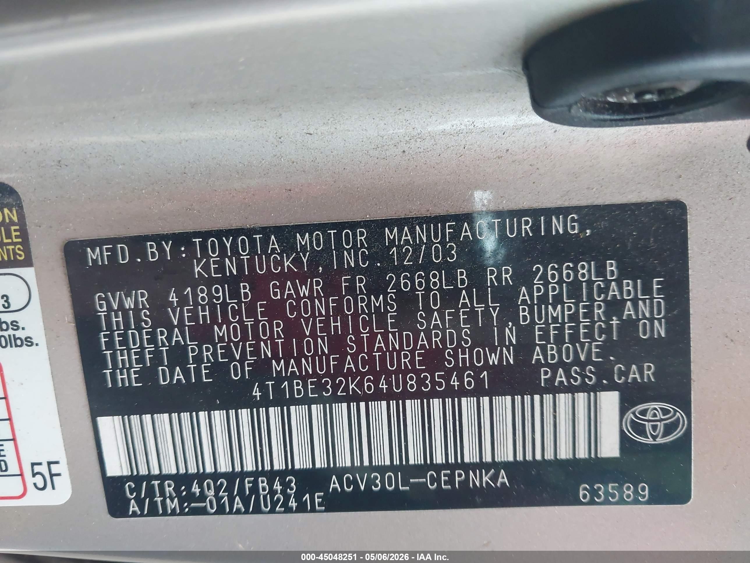 TOYOTA CAMRY image 9