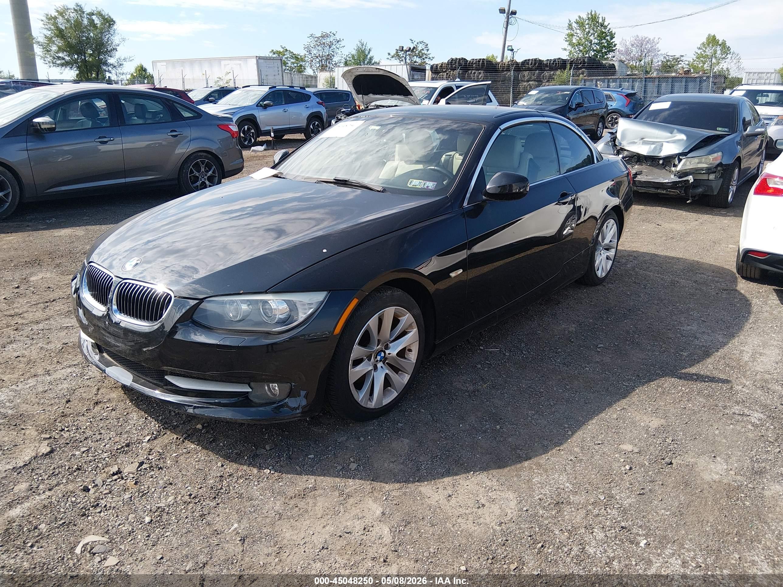 BMW 328I image 2