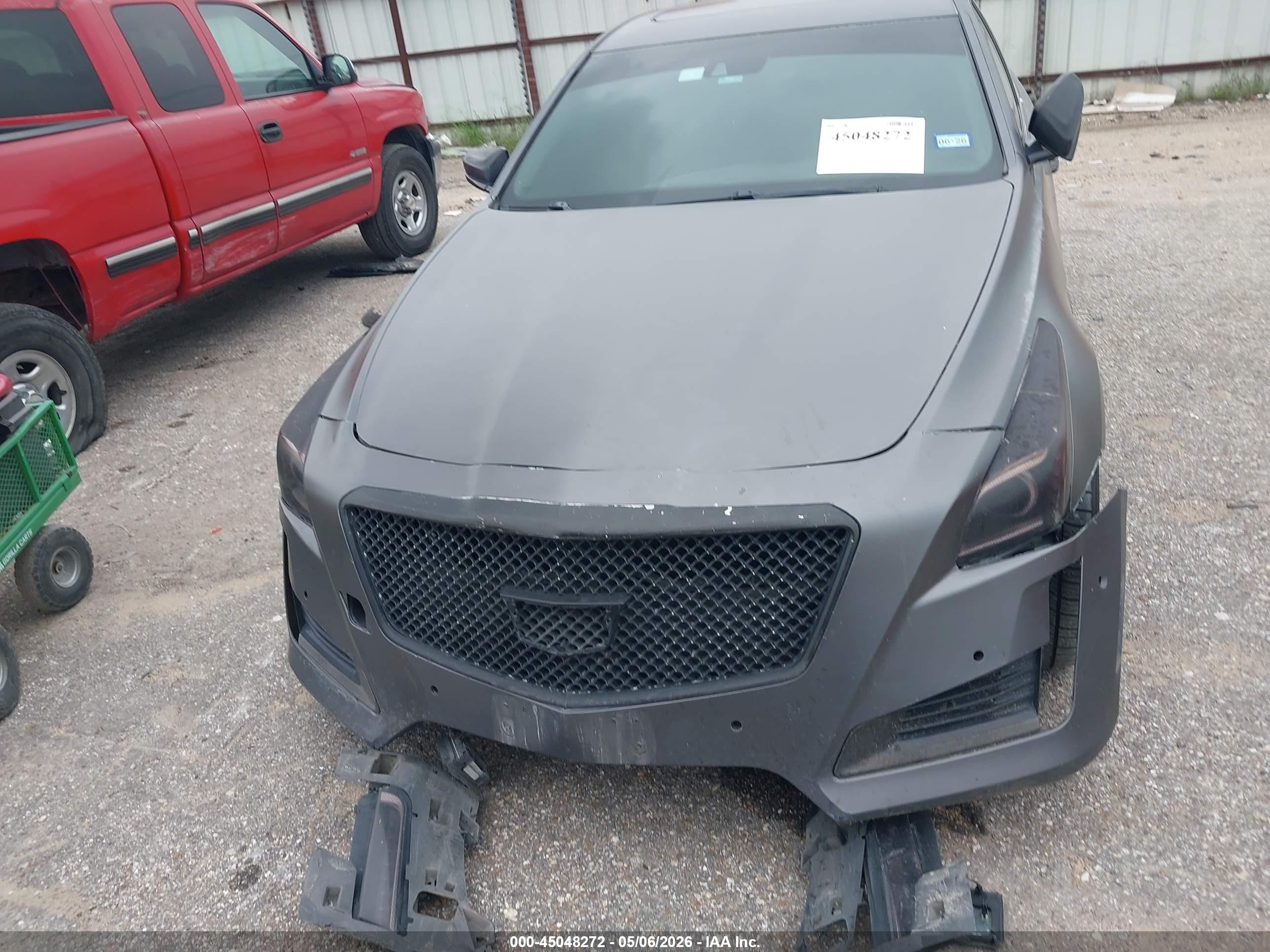 CADILLAC CTS image 6