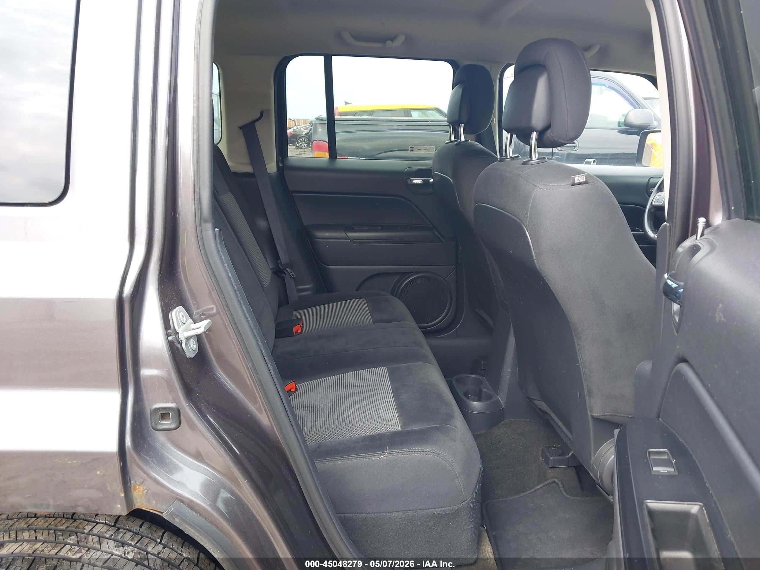 JEEP PATRIOT image 8