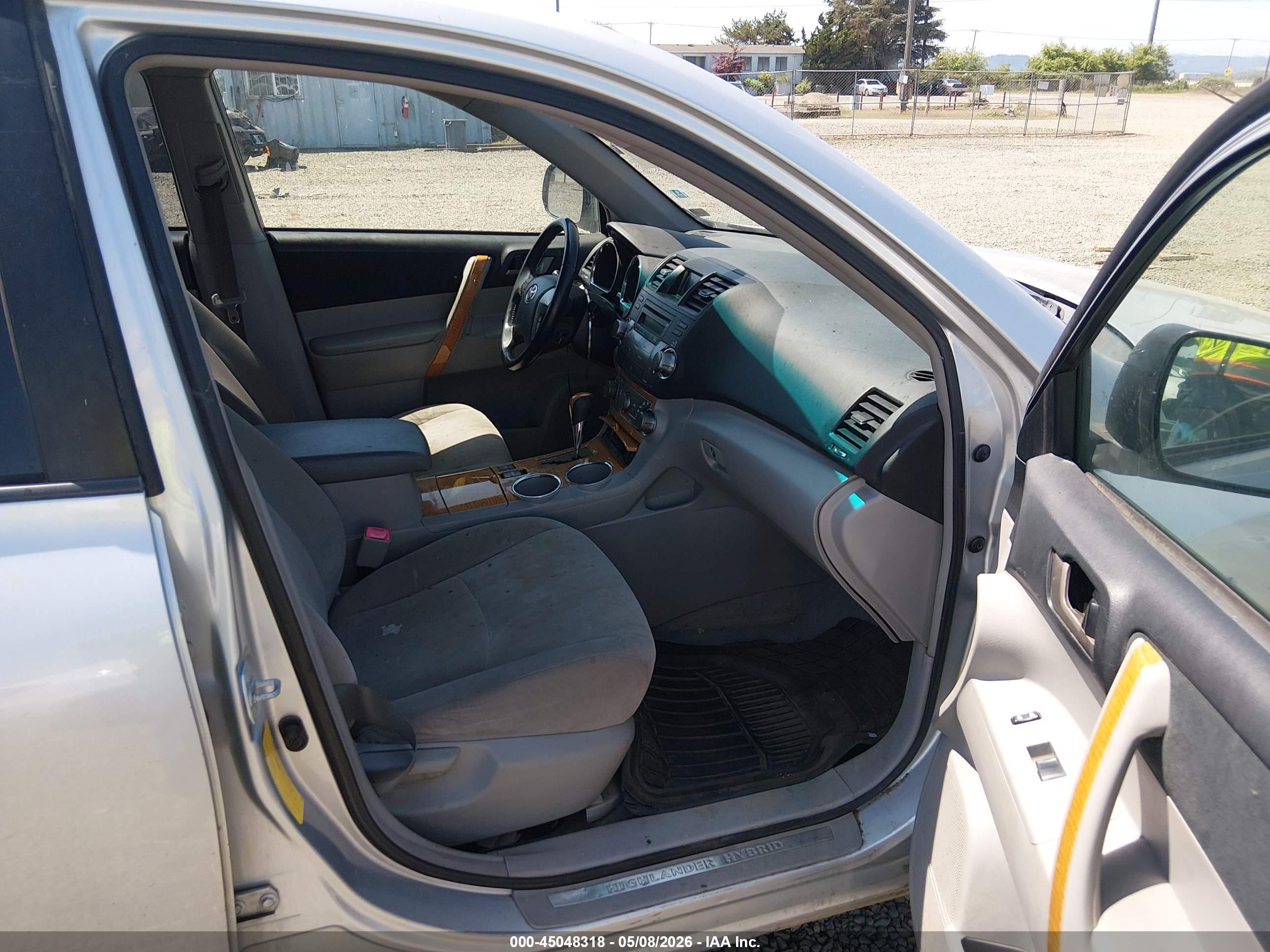 TOYOTA HIGHLANDER image 5
