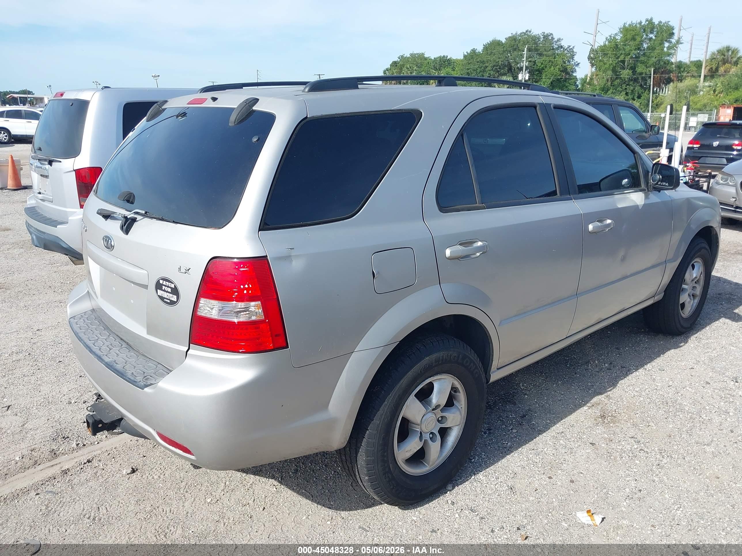 KIA SORENTO image 4