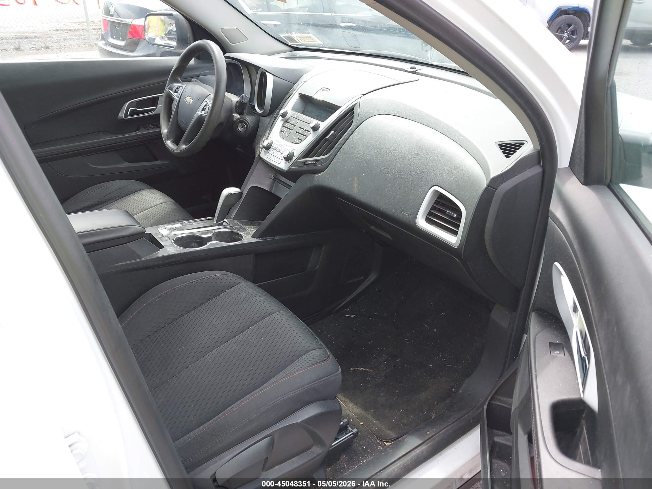 CHEVROLET EQUINOX image 5