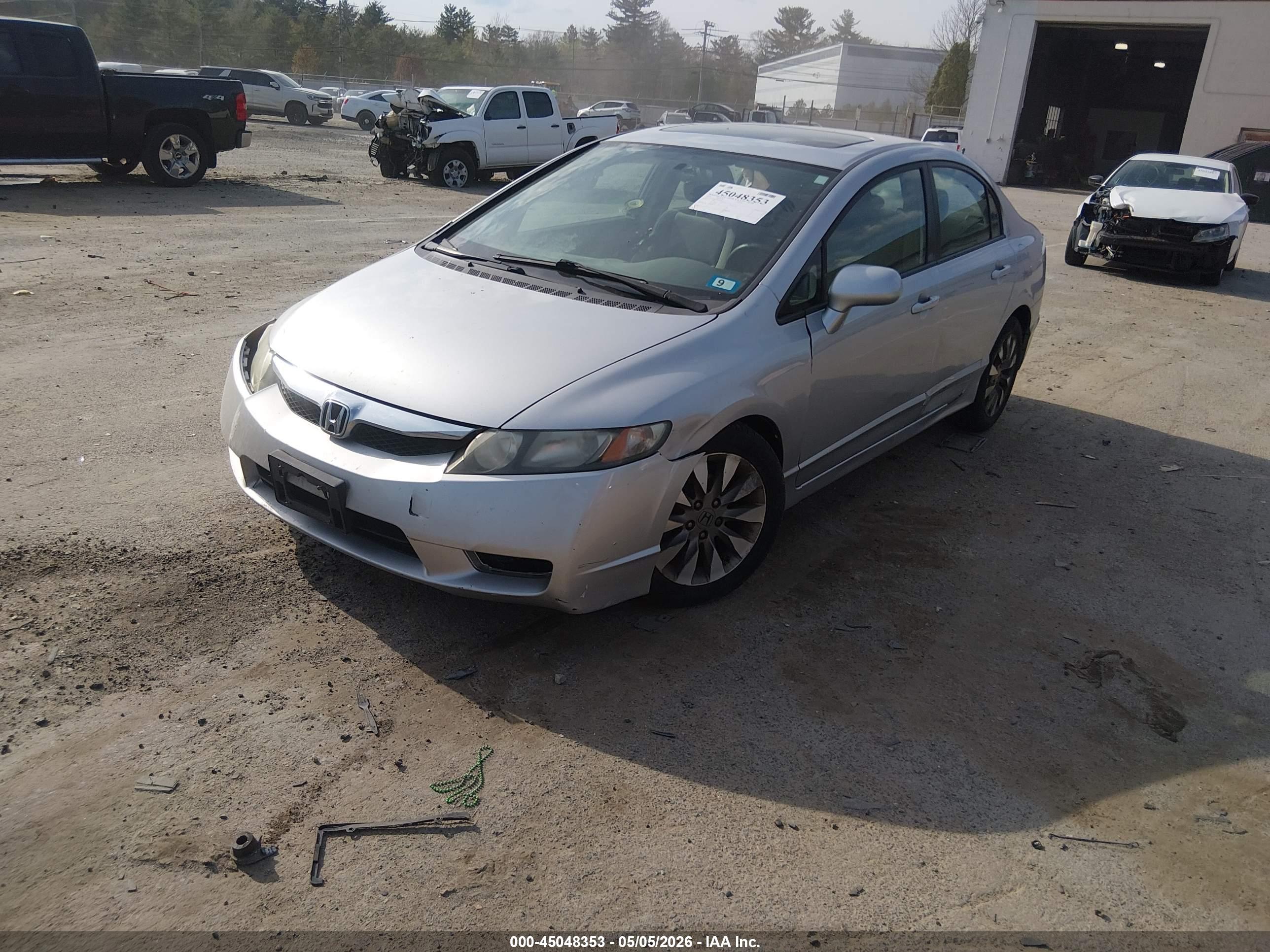 HONDA CIVIC image 2