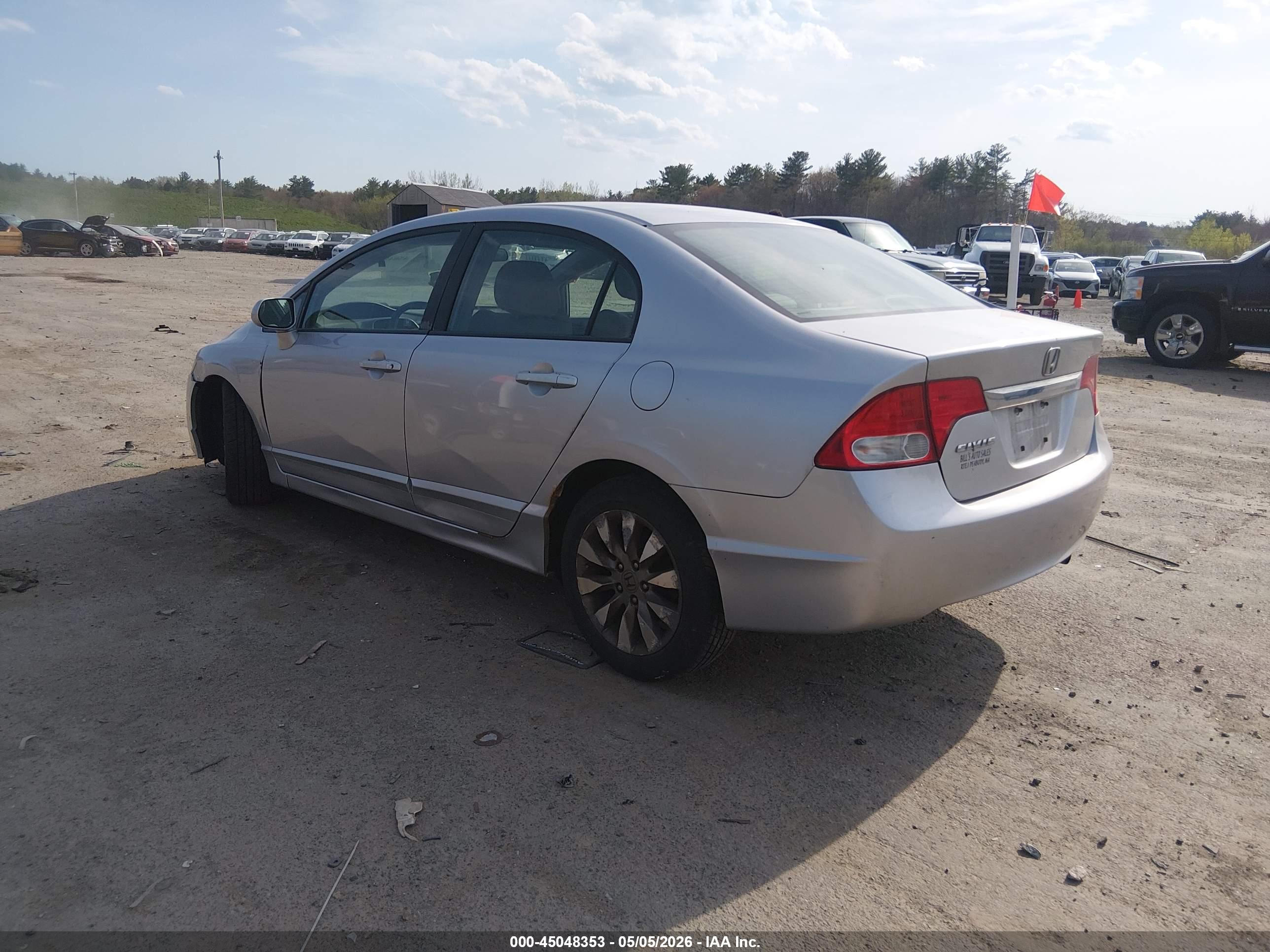 HONDA CIVIC image 3
